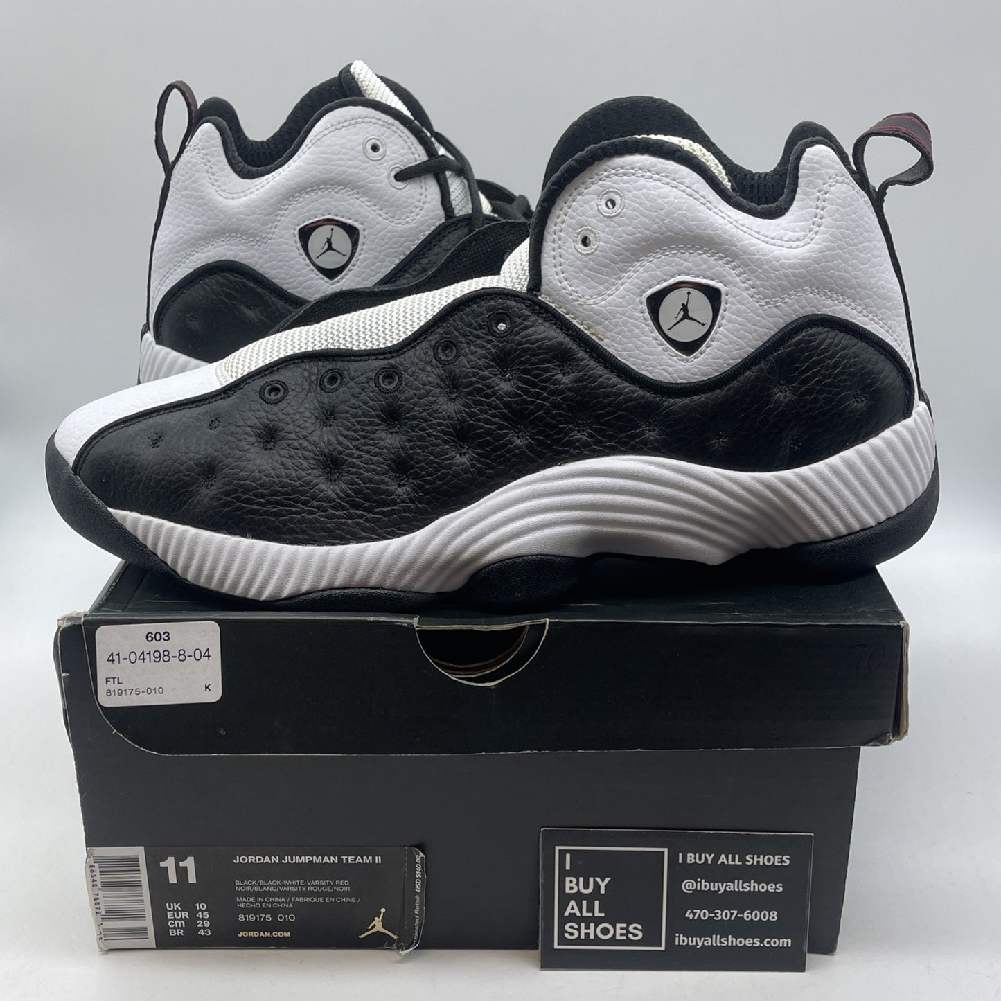 Size 11 - Jordan Jumpman Team 2 White Black Leather (819175-010)