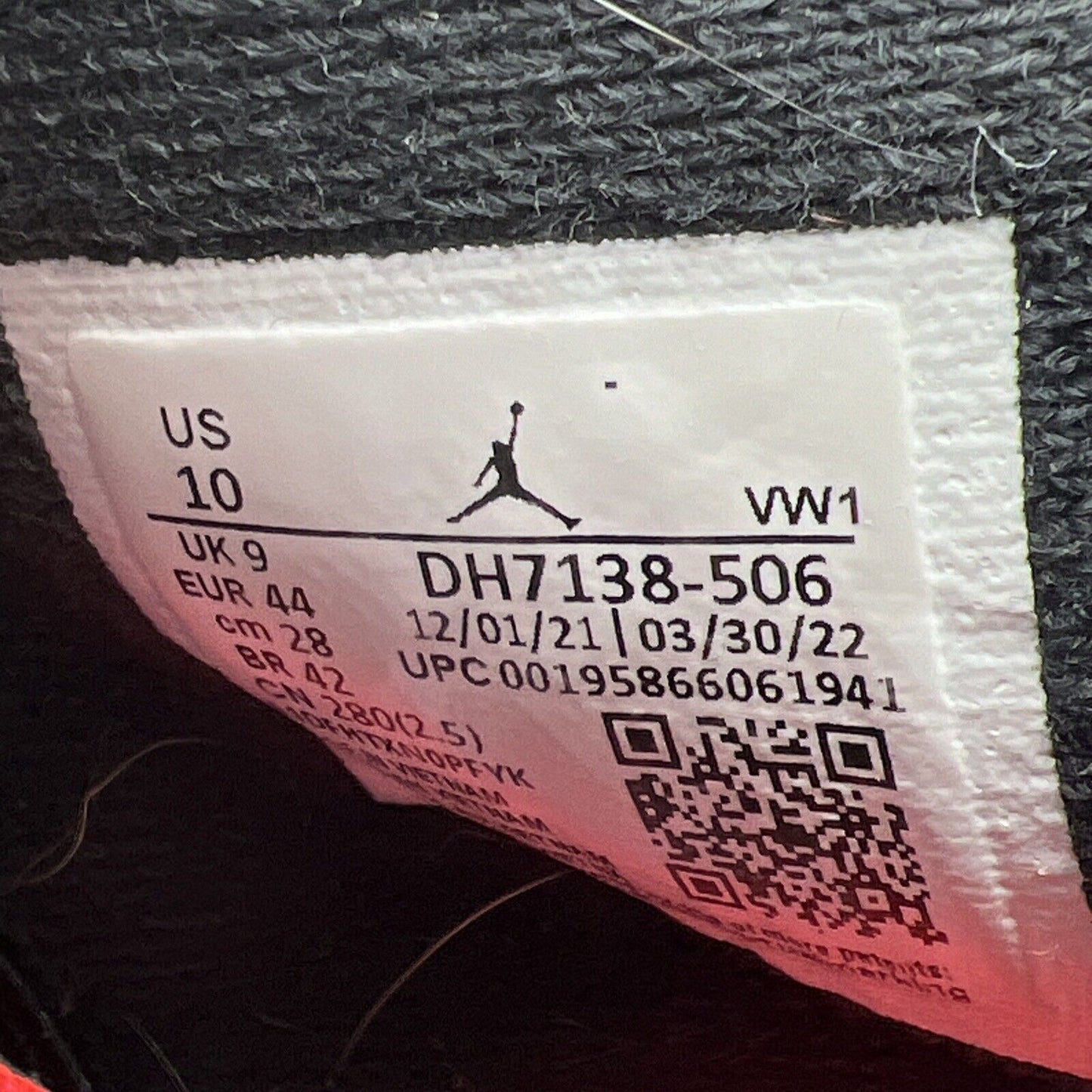 Size 10 - Jordan 4 Retro Zen Master White Black Red Purple (DH7138-506)
