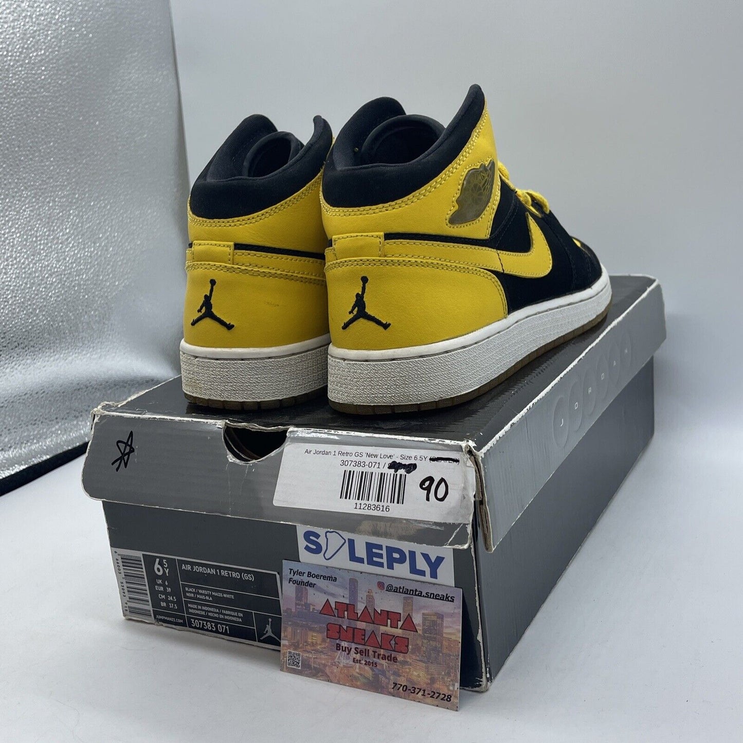 Size 6.5Y Air Jordan 1 Retro New Love Yellow Leather Black Suede (307383-071)