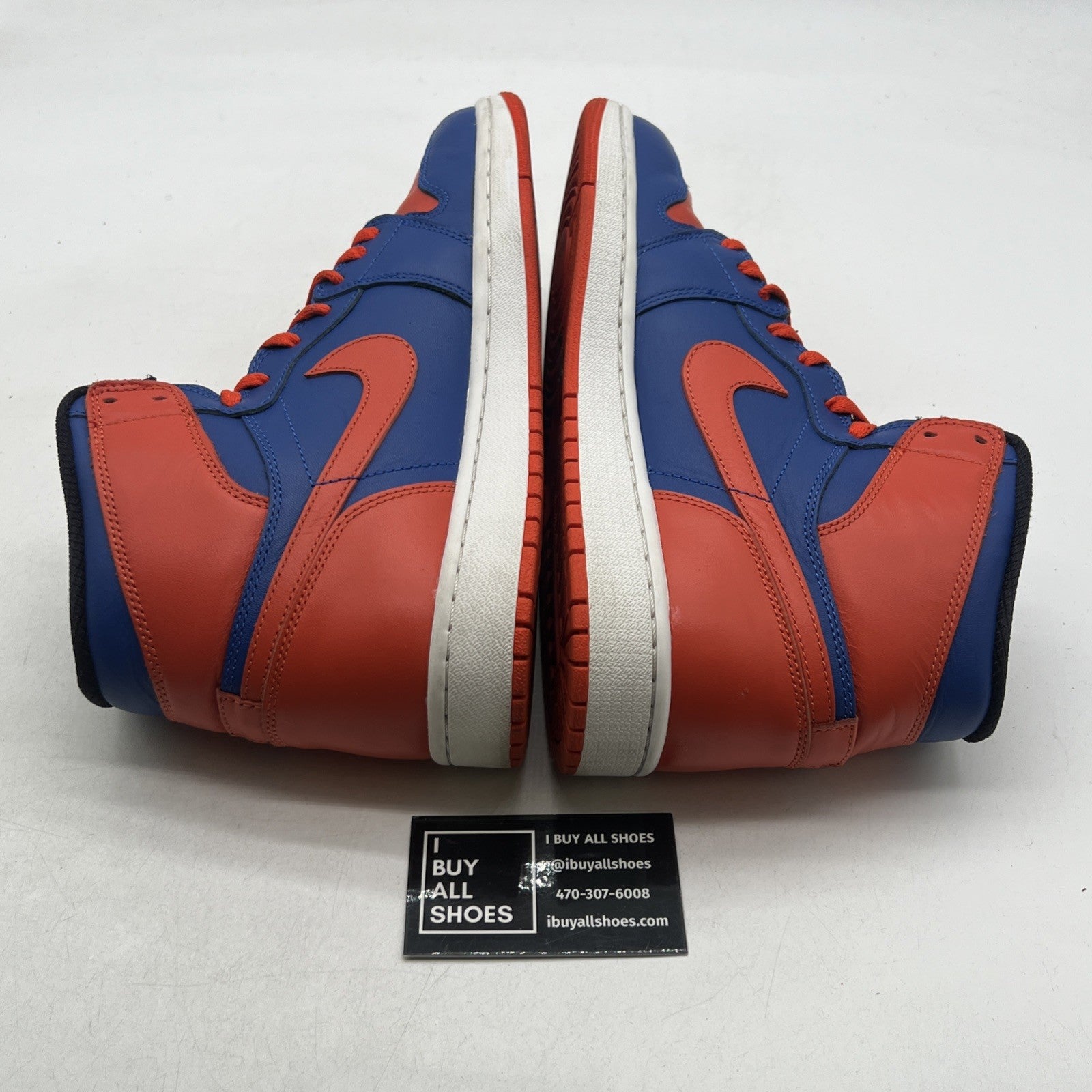 Size 12 - Air Jordan 1 Retro OG High Knicks (555088-407)