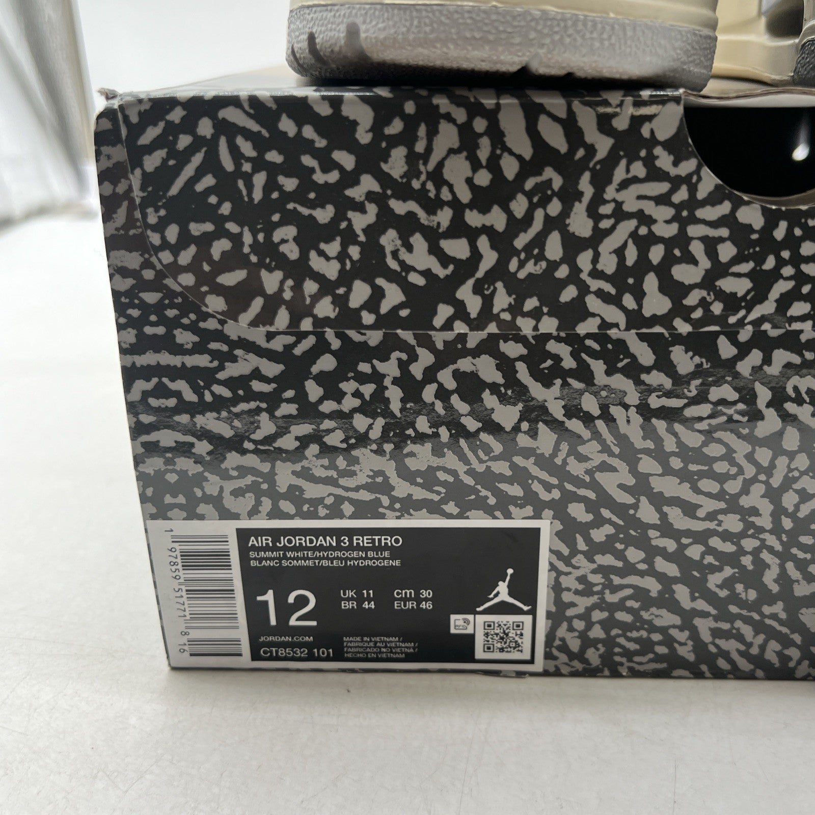 Size 12 - Air Jordan 3 Retro Lucky Shorts (CT8532-101)