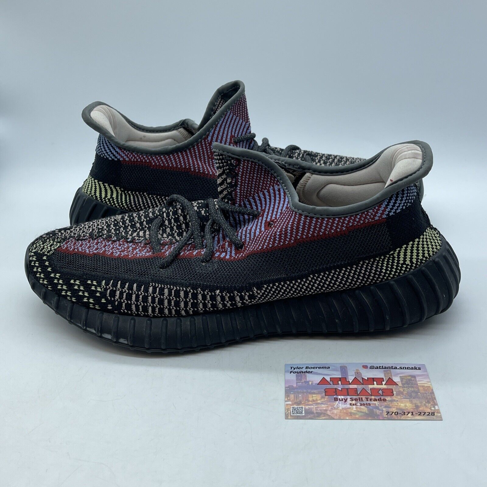 Size 11 - adidas Yeezy Boost 350 V2 Yecheil Non-Reflective Yellow Black (FW5190)