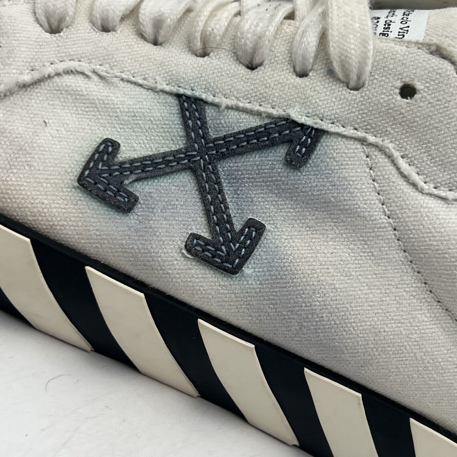 Size 11.5 - Off-White Vulc Sneaker 2020 White Black Light Blue