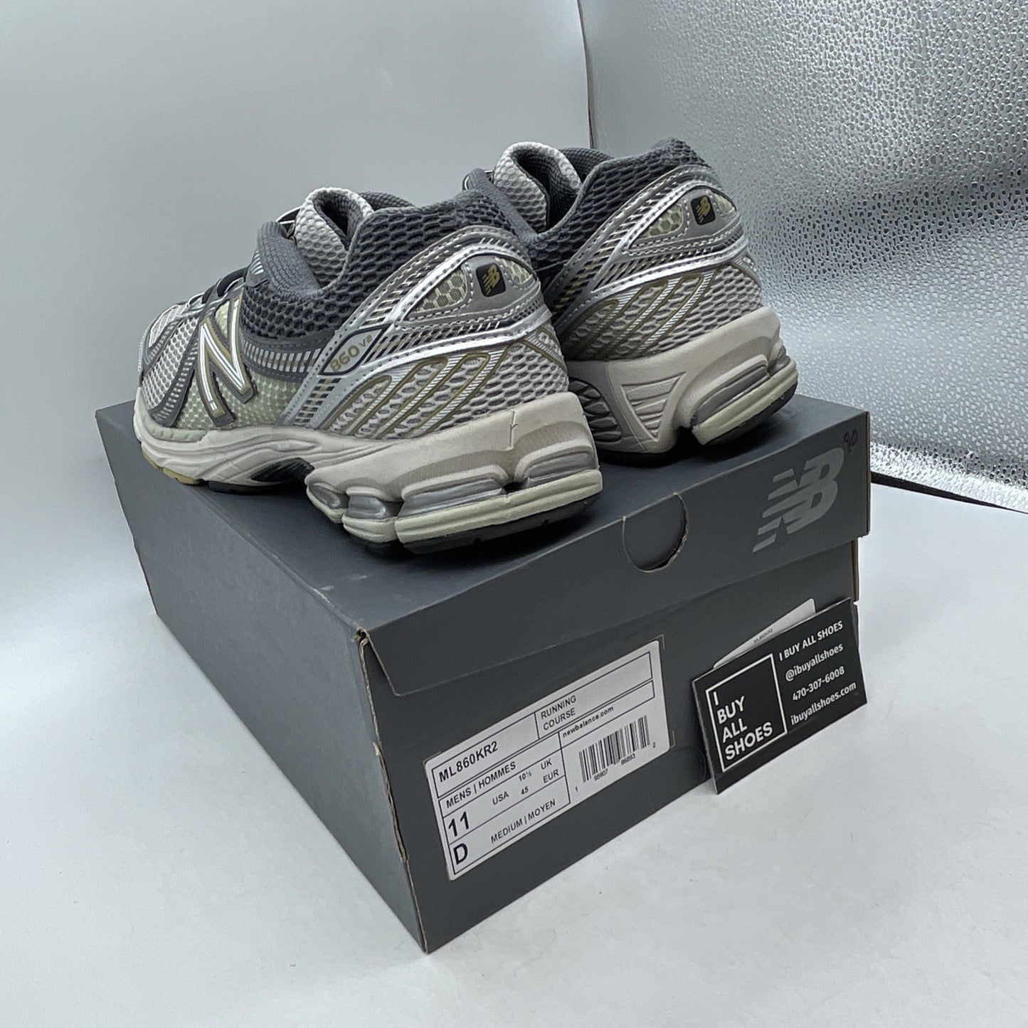 Size 11 - New Balance 860v2 Rain Cloud Magnet (ML860KR2)