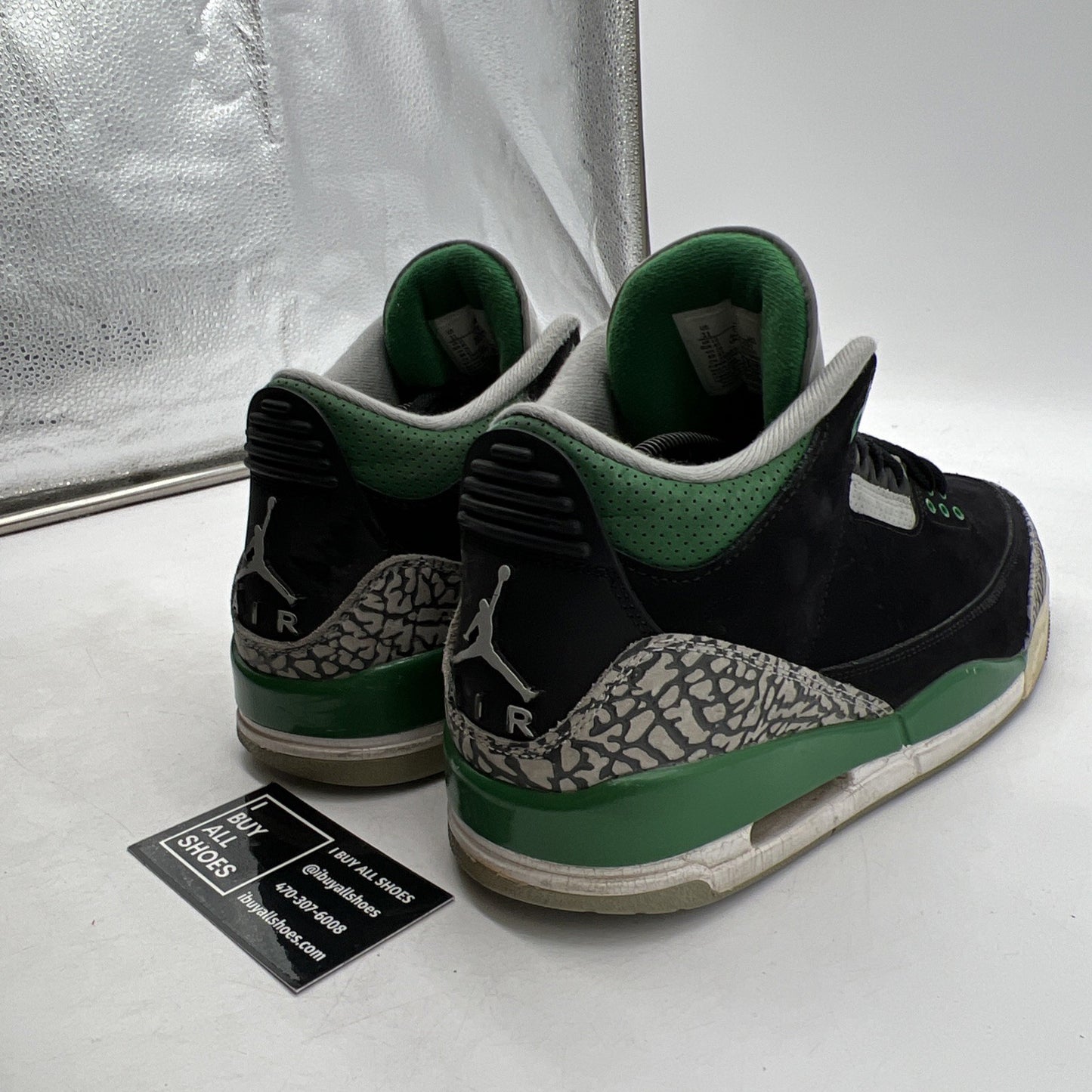 Size 11 - Air Jordan 3 Retro Mid Pine Green (CT8532-030)