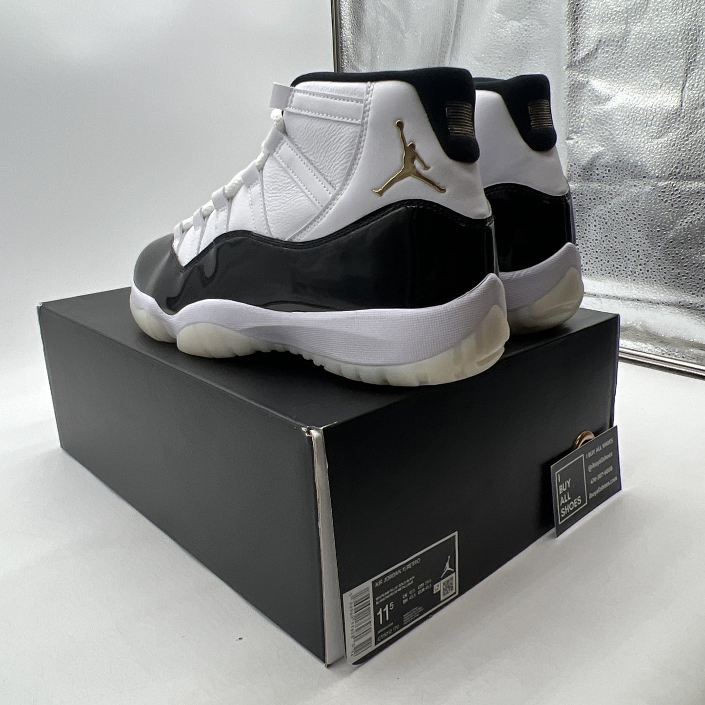 Size 11.5 - Air Jordan 11 Retro Mid Gratitude / Defining Moments (CT8012-170)