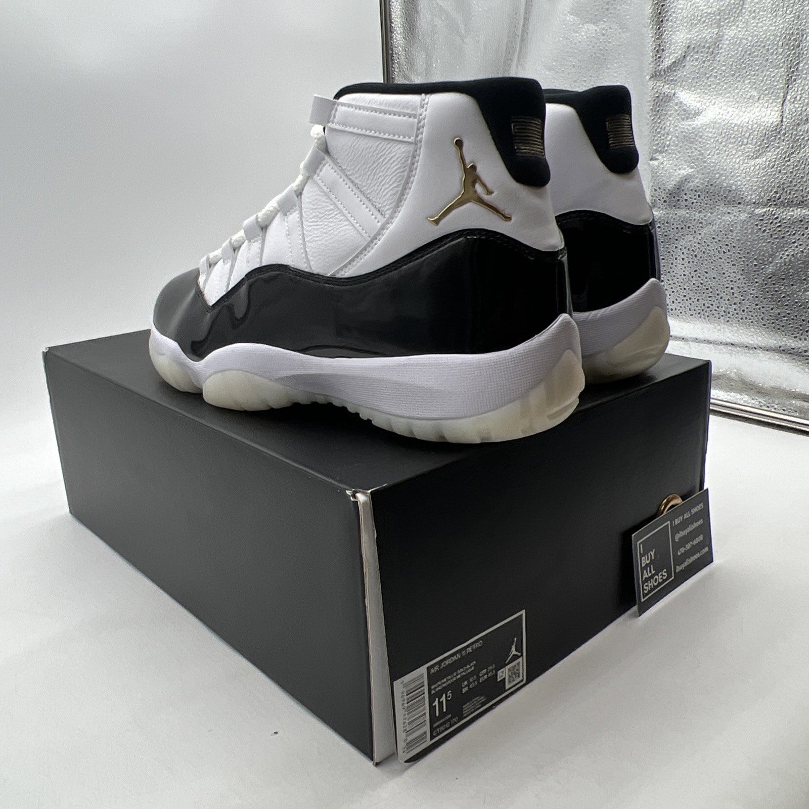 Size 11.5 - Air Jordan 11 Retro Mid Gratitude / Defining Moments (CT8012-170)