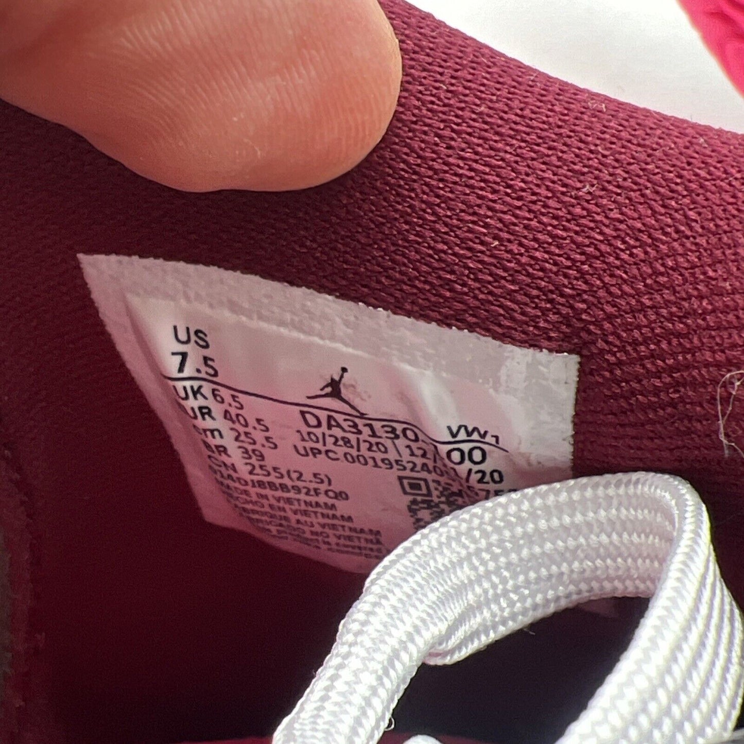 Size 7.5 - Jordan Zion 1 Marion - (DA3130-100)
