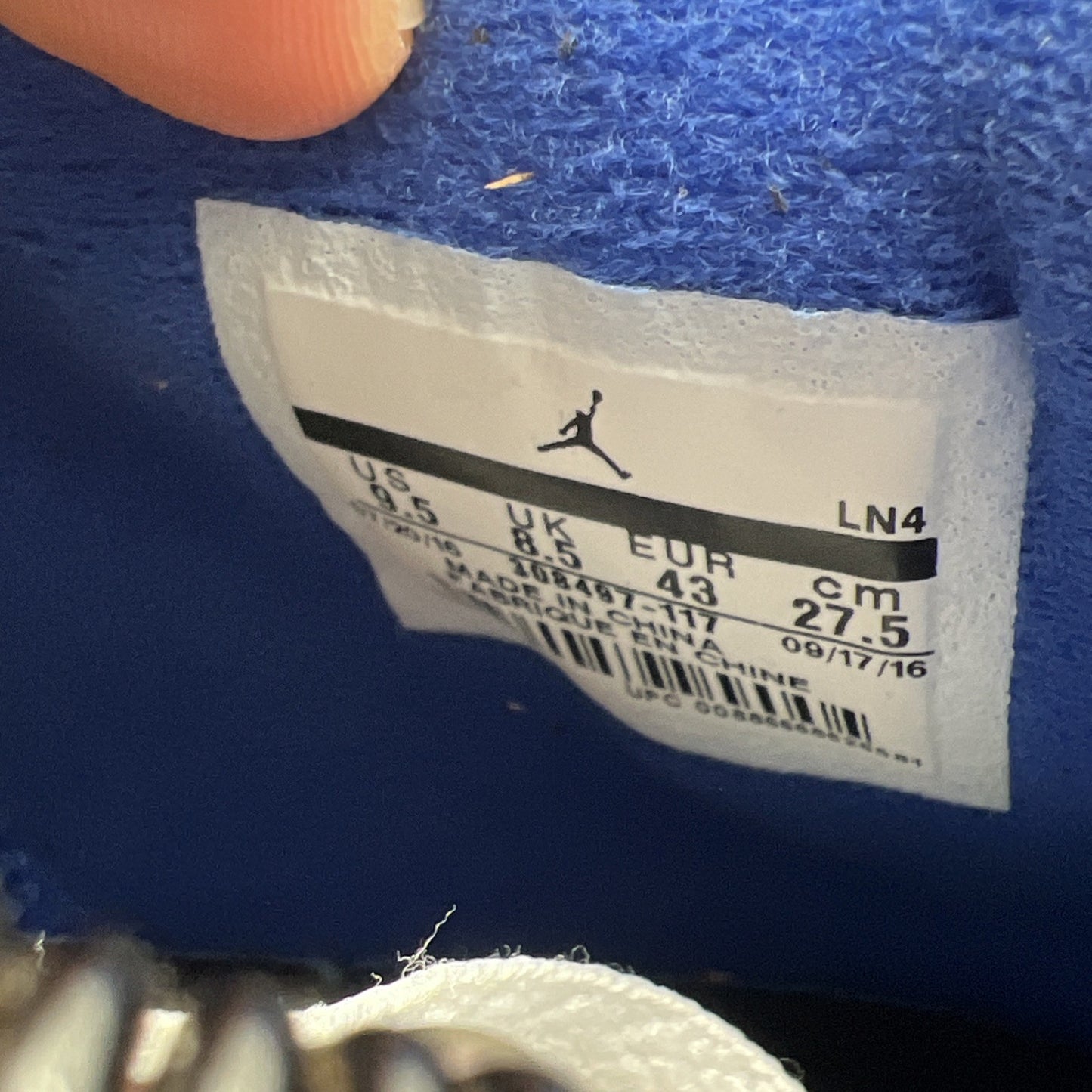Size 9.5 - Air Jordan 4 Retro Mid Motorsports (308497-117)