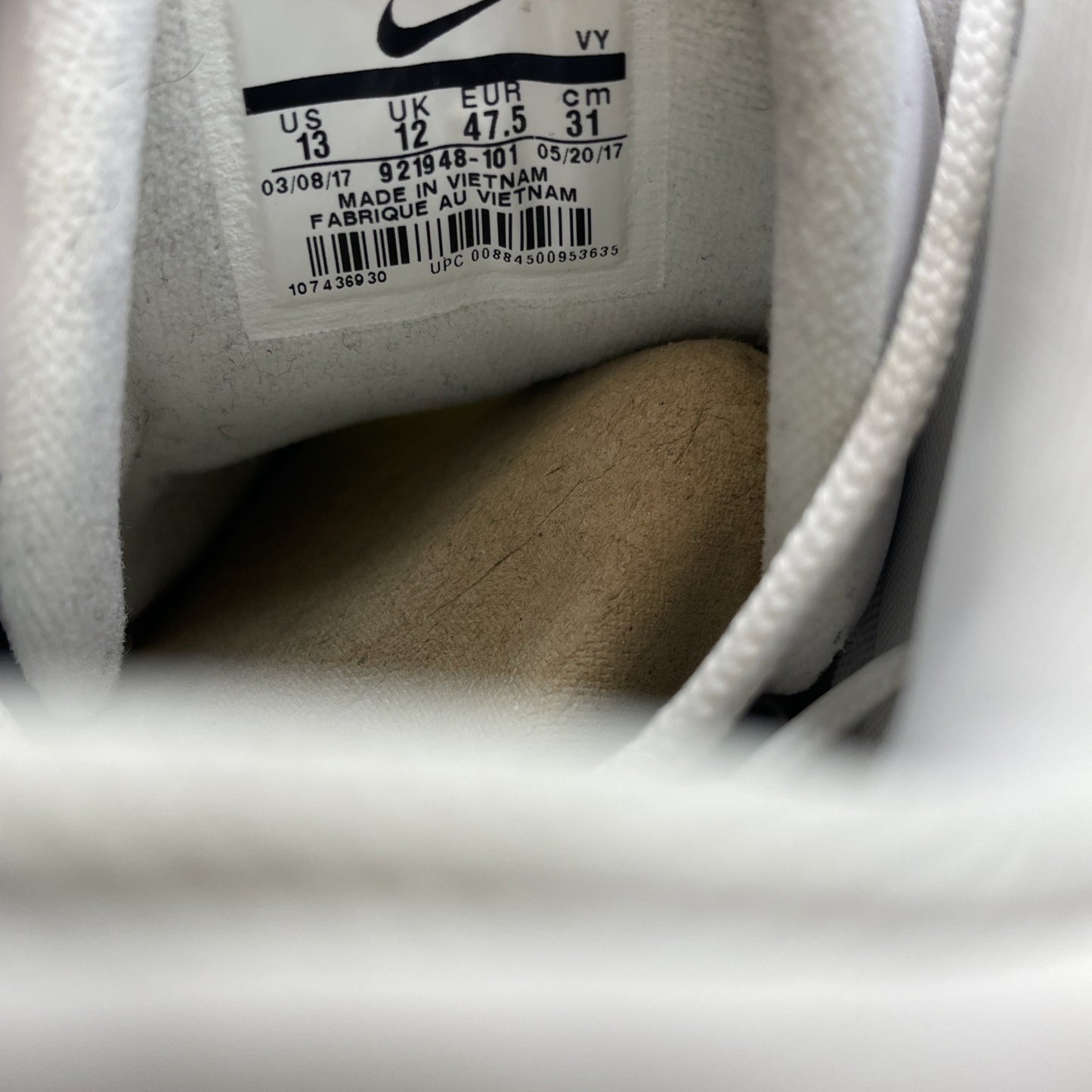 Size 13 - Nike Air More Uptempo Knicks (921948-101)