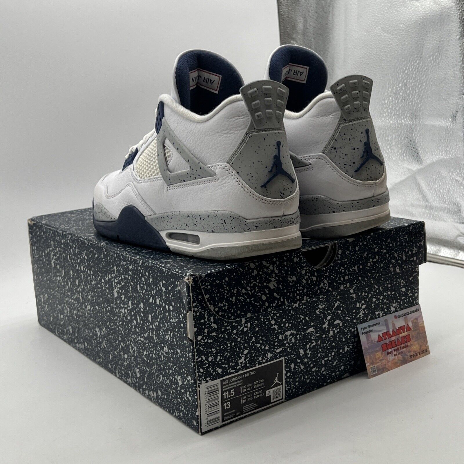 Size 11.5 - Air Jordan 4 Retro Mid Midnight Navy (DH6927-140)