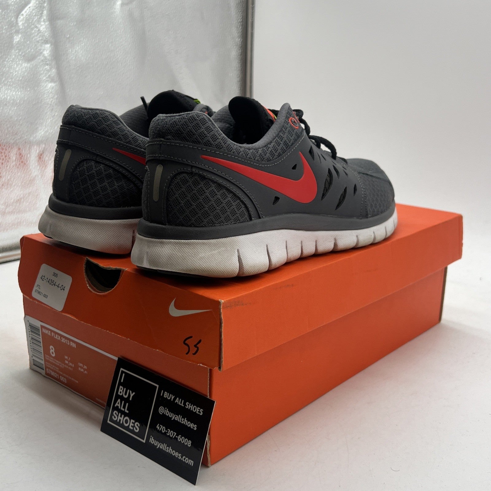 Size 8 - Nike Flex 2013 Run Gray & Red Running Shoes Sneakers Men's (579821-003)