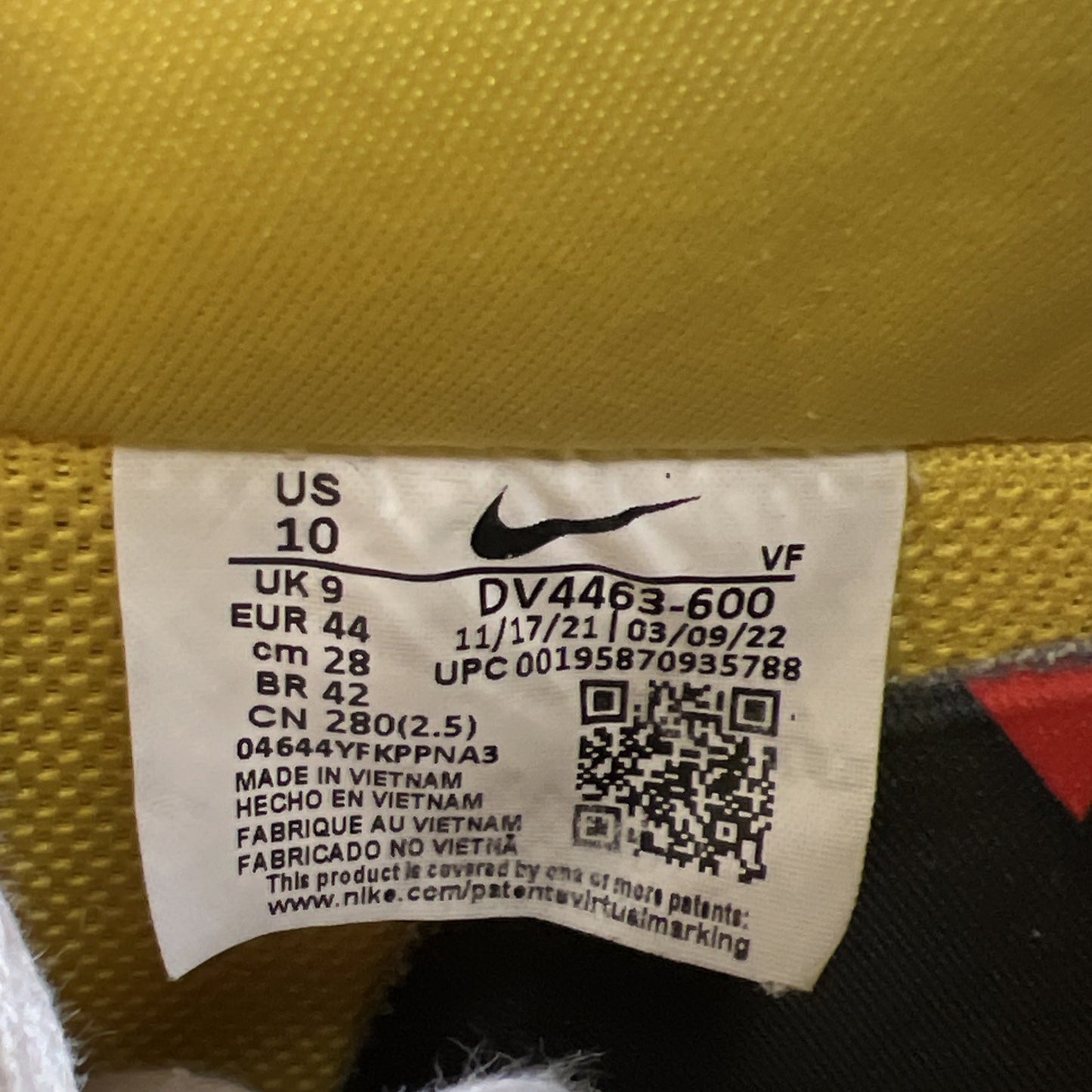 Size 10 - Nike Air Force 1 '07 LV8 Little Accra (DV4463-600)