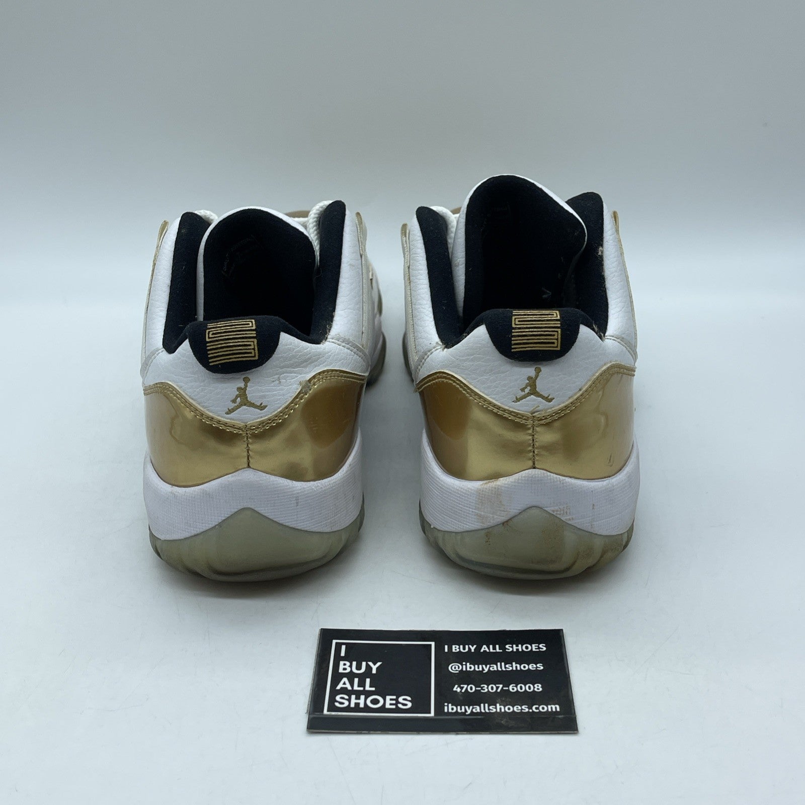Size 10.5 - Air Jordan 11 Retro Low Closing Ceremony Leather (528895-103)