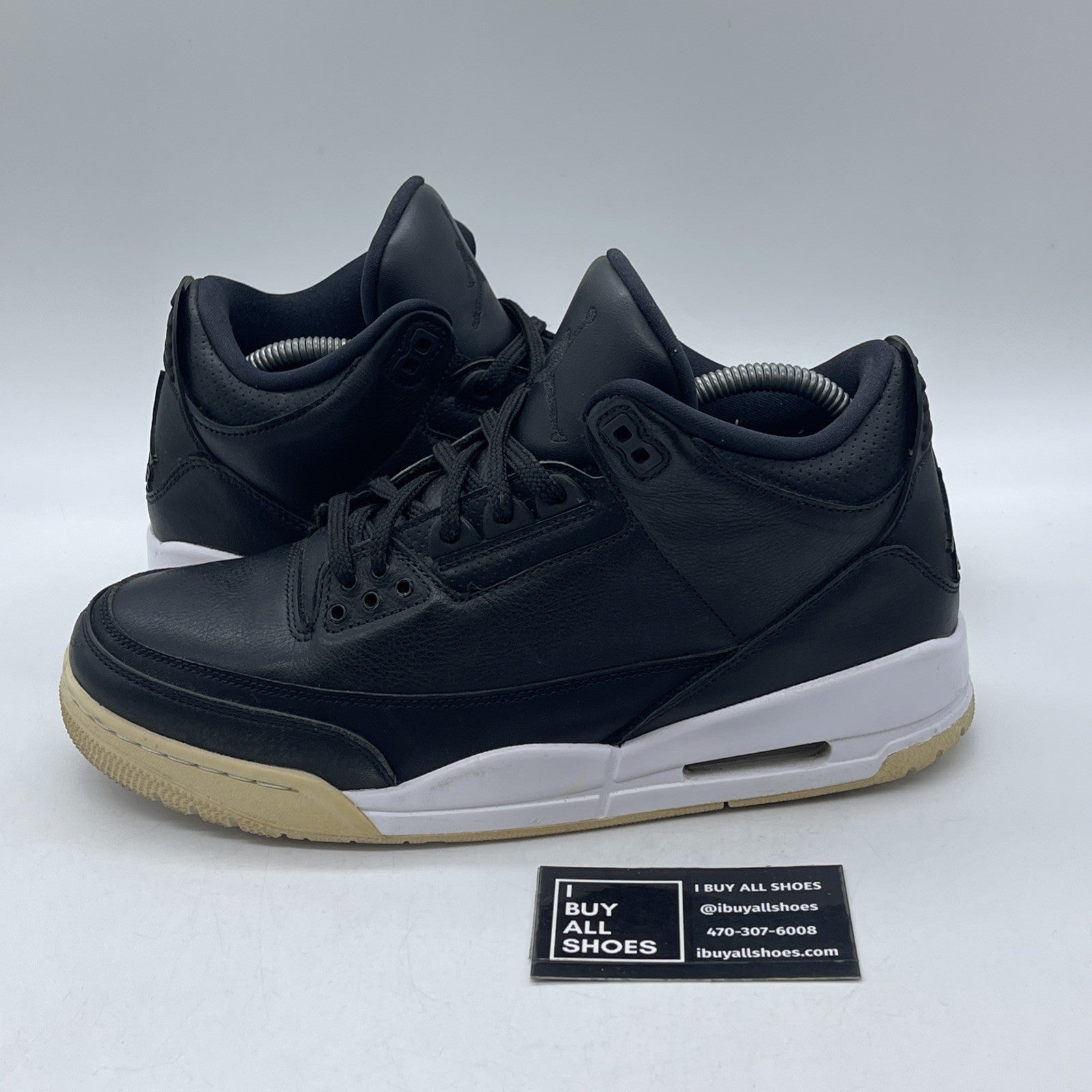 Size 9.5 - Air Jordan 3 Retro Cyber Monday (136064-020)