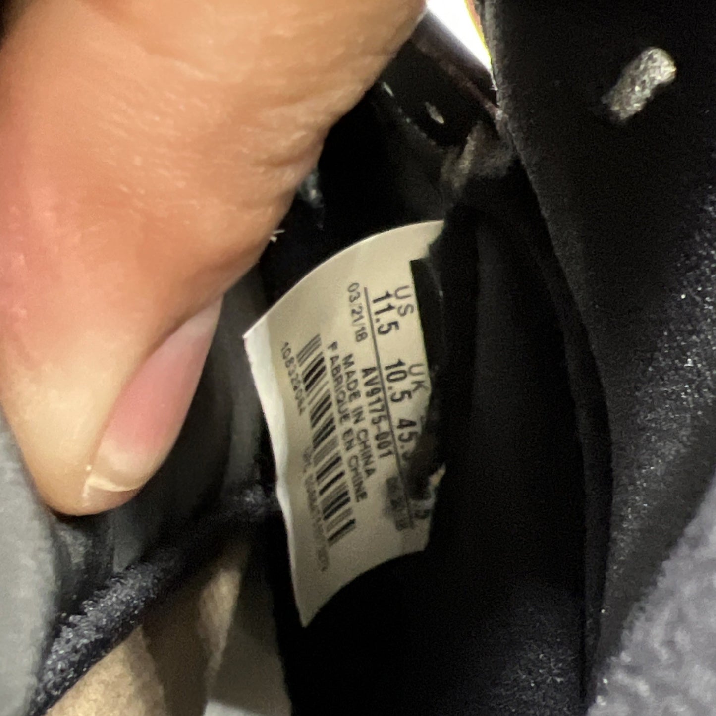 Size 11.5 - Paris Saint-Germain x Air Jordan 5 Retro Black (AV9175-001)