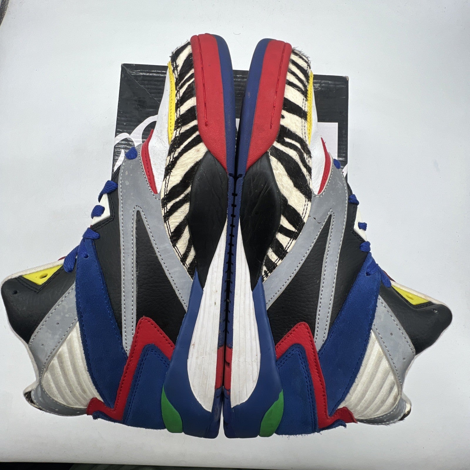 Size 10.5 - EWING X AKÒO (1BM00175-732)