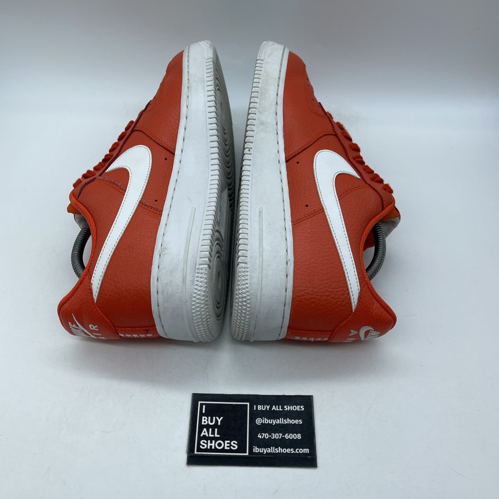 Size 10 - Nike Air Force 1 '07 Low Team Orange (AA4083-800)