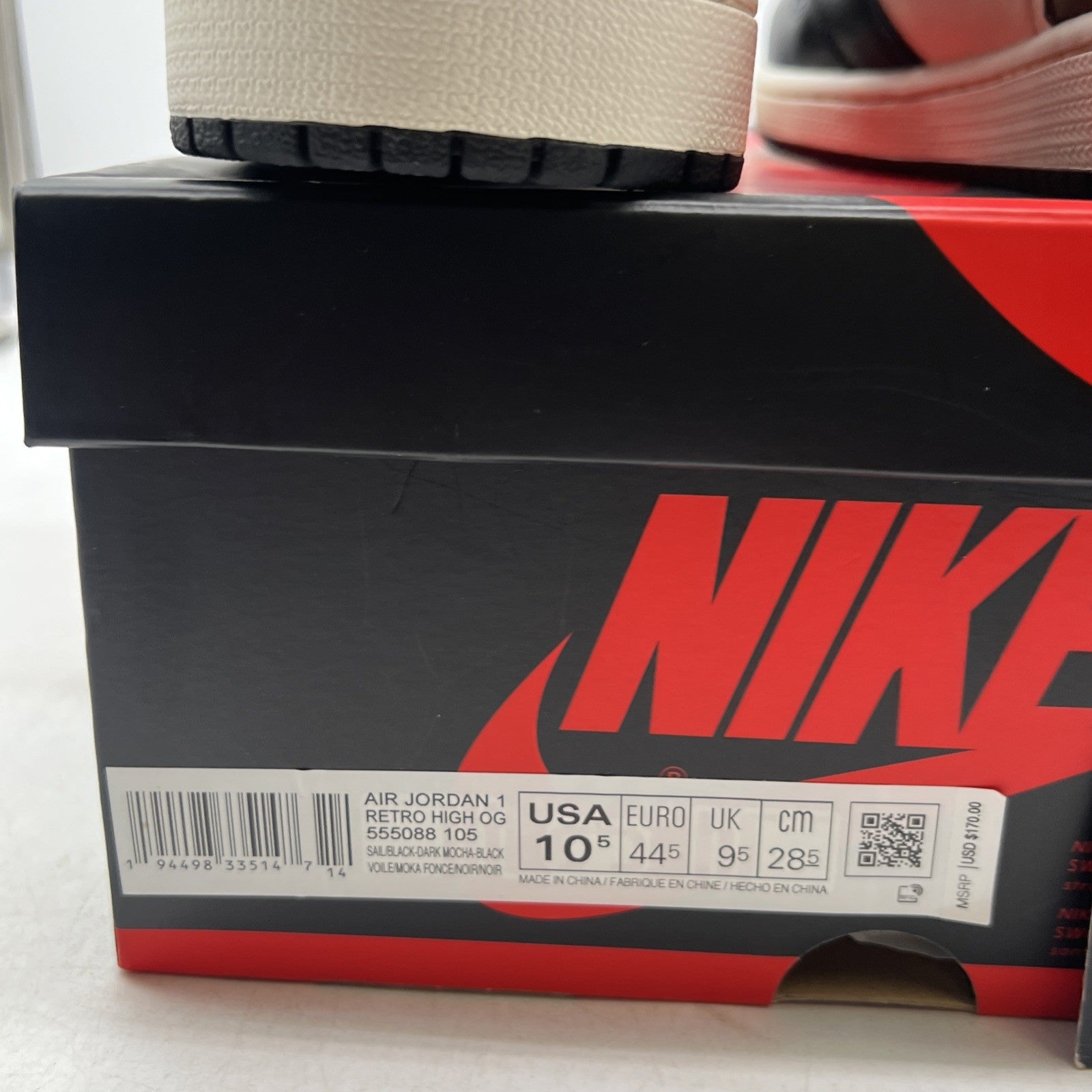 Size 10.5 - Air Jordan 1 Retro OG High Dark Mocha (555088-108)