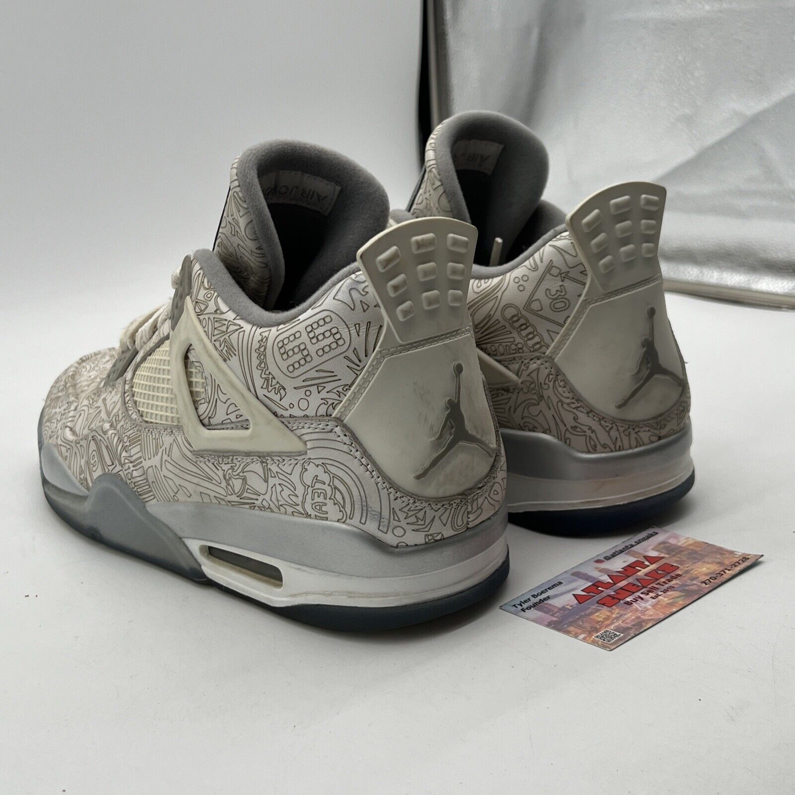 Size 11 - Air Jordan 4 Retro 30th Anniversary Laser White Leather (705333-106)