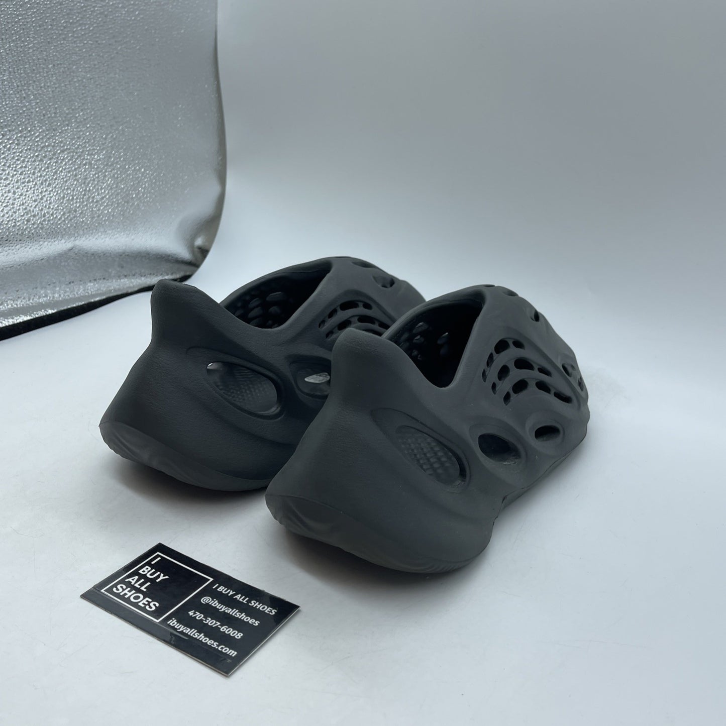 Size 11 - Adidas Yeezy Foam Runner Onyx 2022 (HP8739)