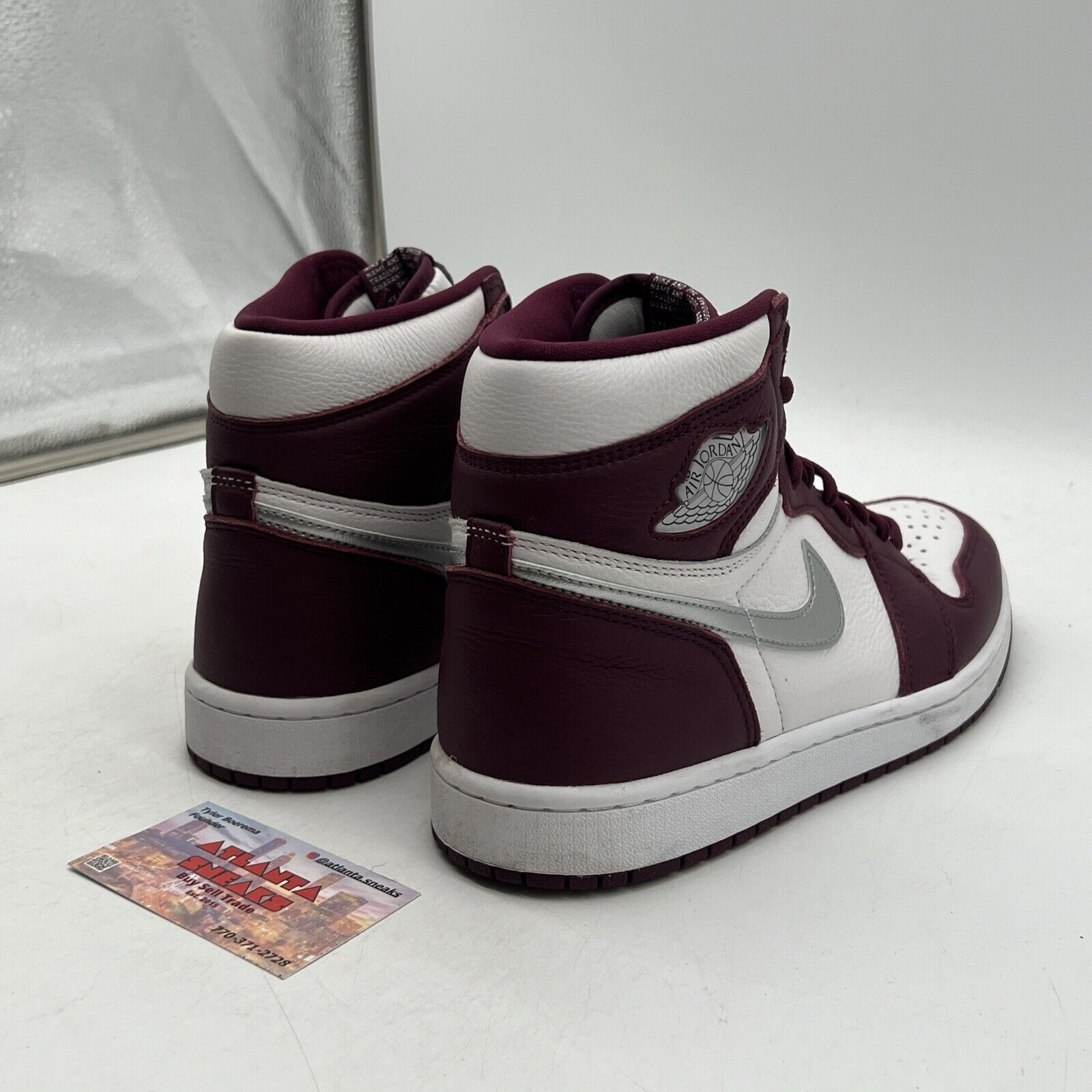 Size 9.5 - Jordan 1 Retro High OG Bordeaux White Silver Leather (555088-611)