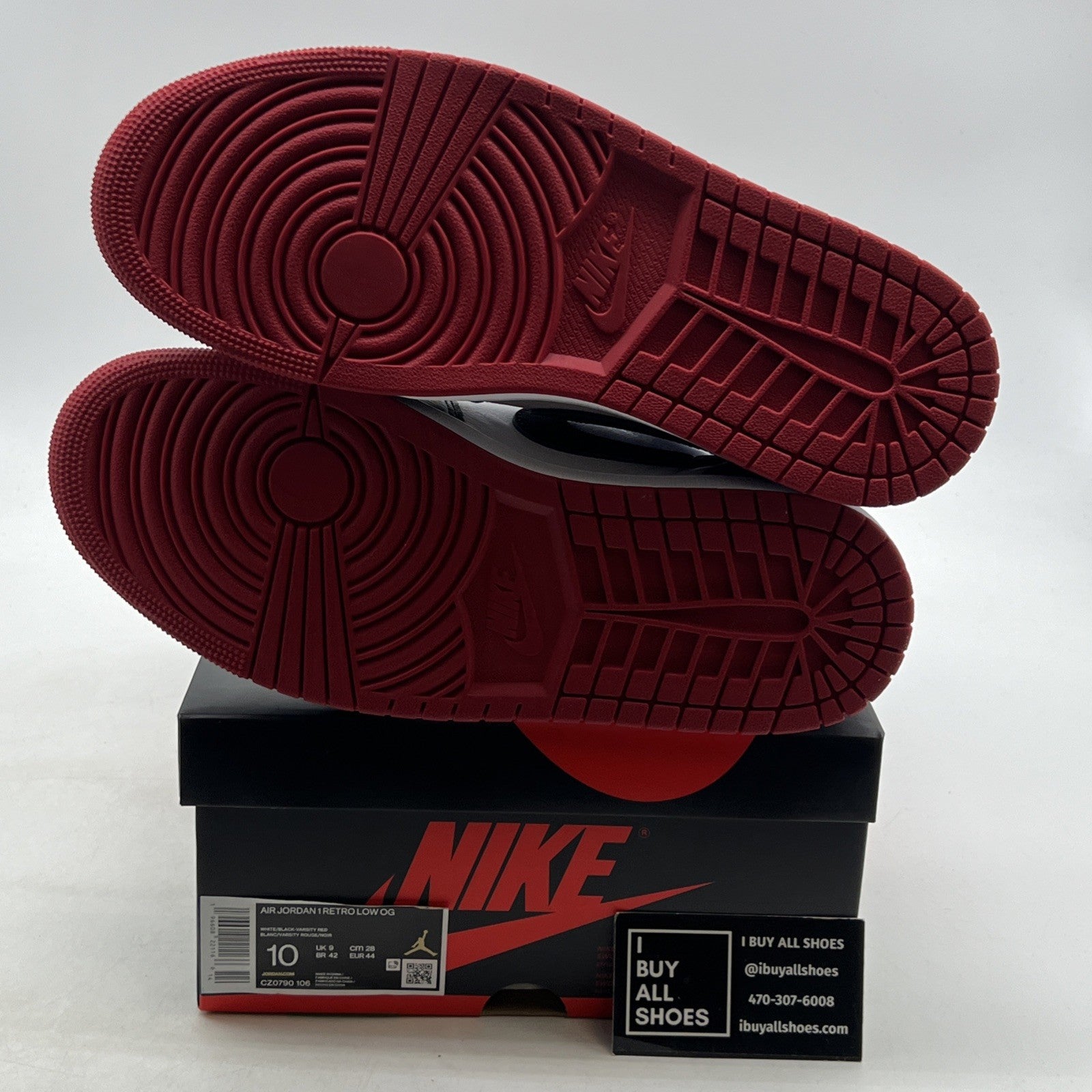 Size 10 - Air Jordan 1 Retro OG Low Black Toe (CZ0790-106)