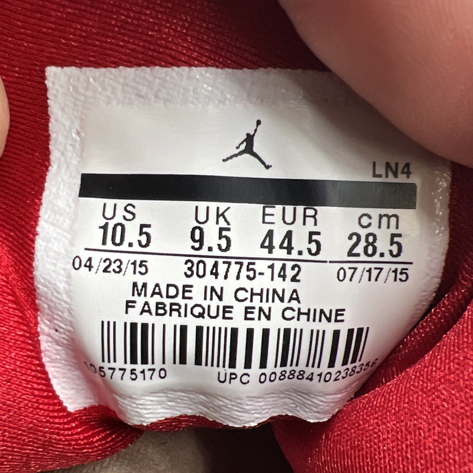 Size 10.5 - Air Jordan 7 Retro Sweater (304775-142)
