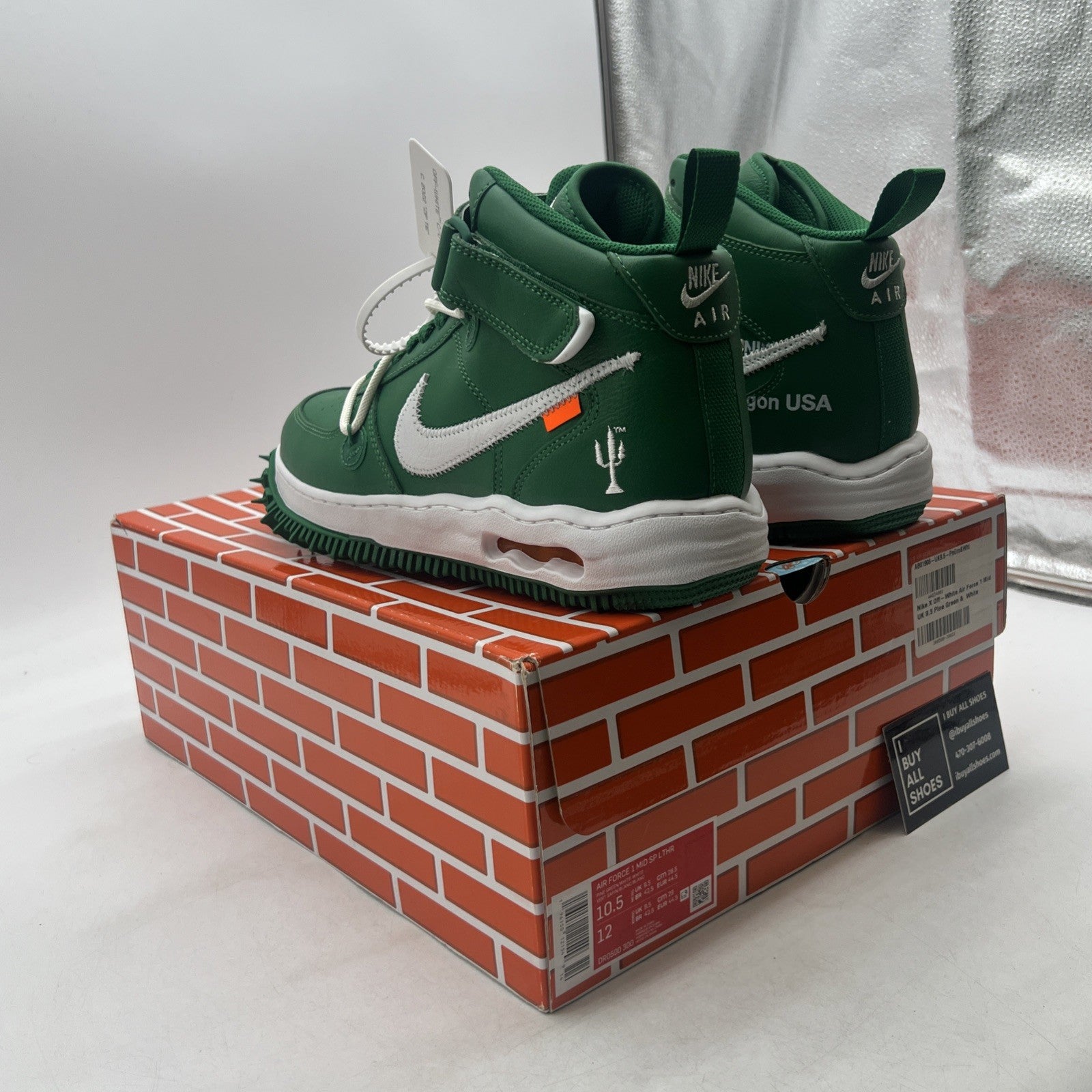 Size 10.5 - Off-White x Nike Air Force 1 SP Leather Mid Pine Green (DR0500-300)