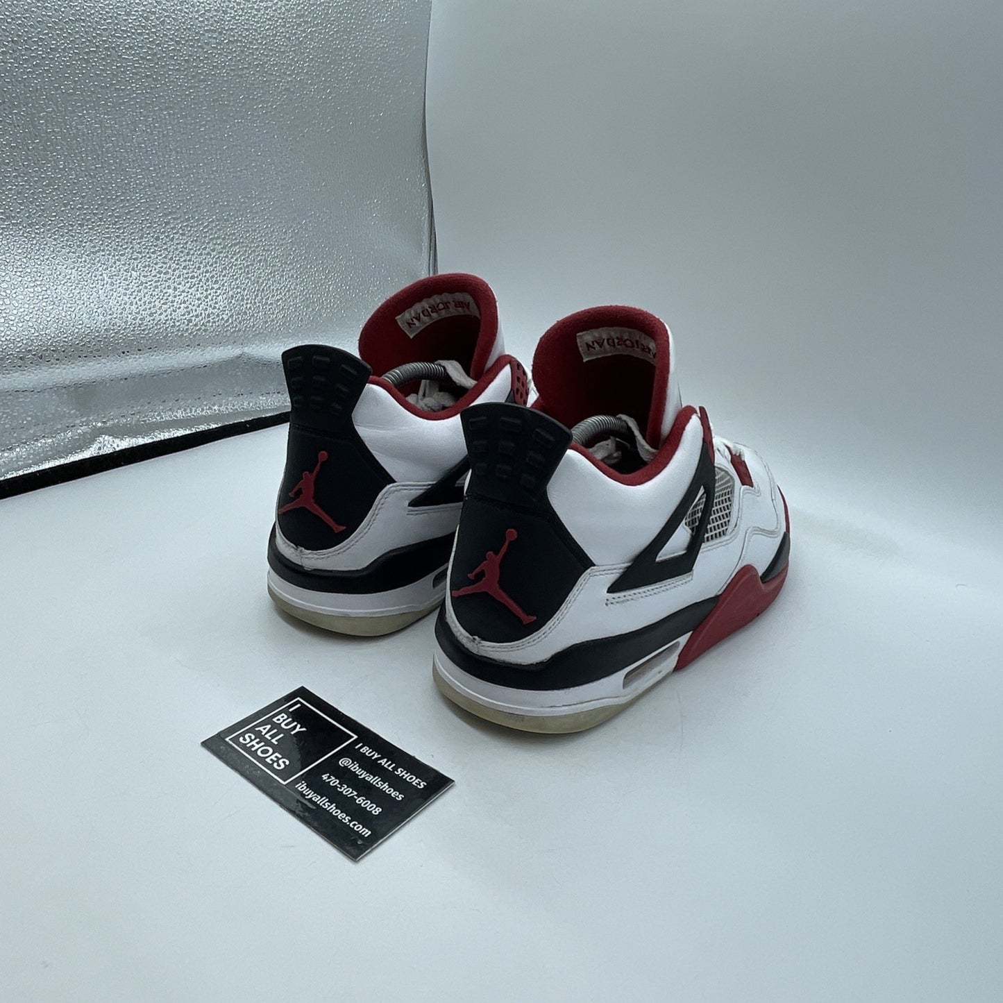 Size 9.5 - Air Jordan 4 Retro Fire Red 2012 (308497-110)