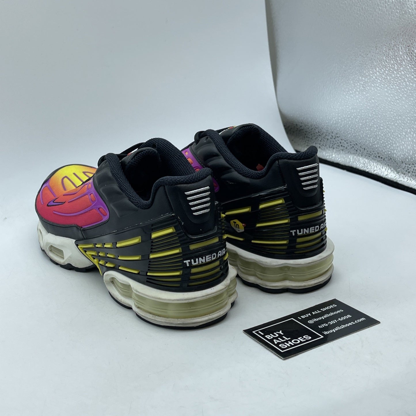 Size 9.5 - Nike AIr Max Plus 3 Hyper Violet Suede Leather (CJ9684-003)