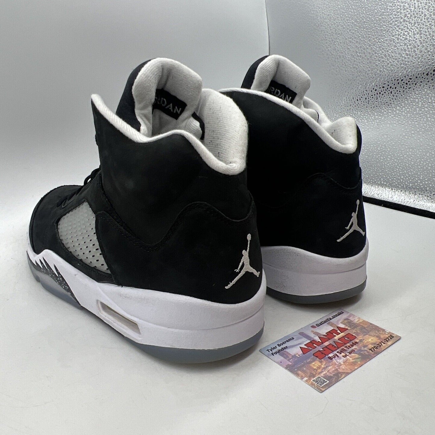 Size 12 - Jordan 5 Retro Mid Oreo Black White Suede (CT4838-011)