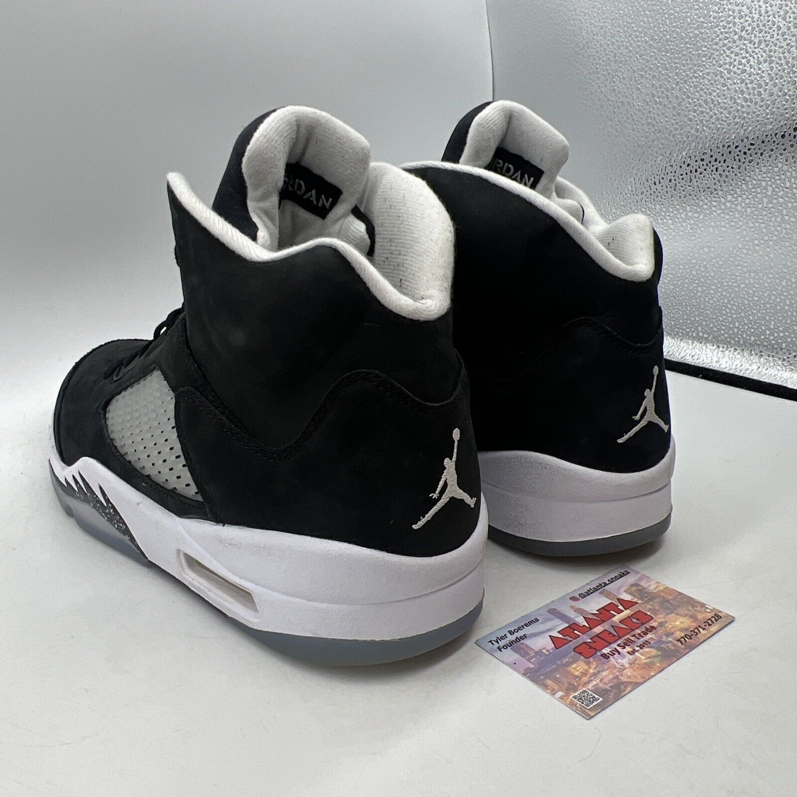 Size 12 - Jordan 5 Retro Mid Oreo Black White Suede (CT4838-011)