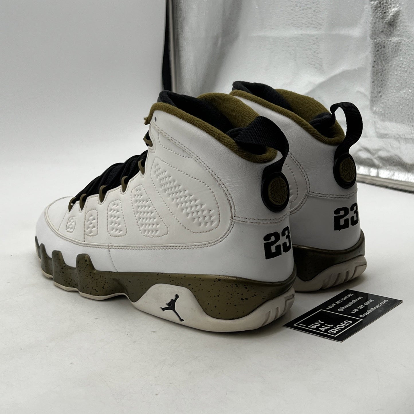 Size 11.5 - Air Jordan 9 Retro Statue (302370-109)