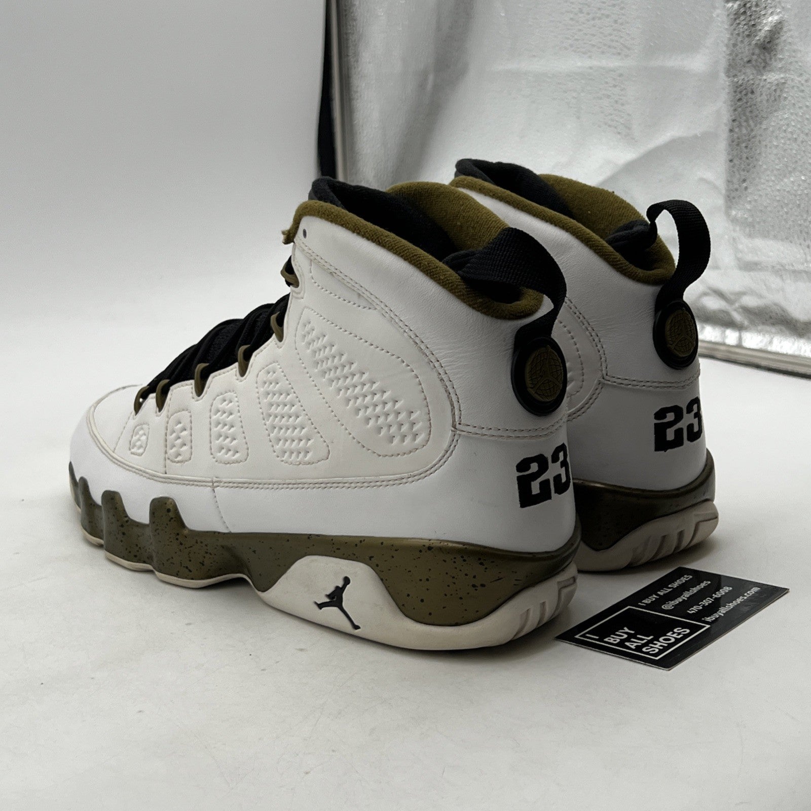 Size 11.5 - Air Jordan 9 Retro Statue (302370-109)