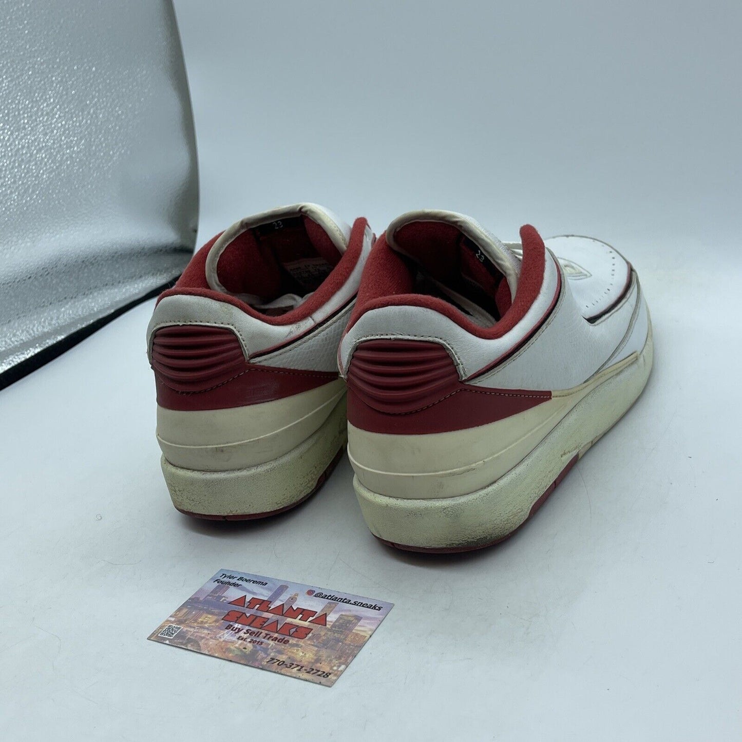 Size 10.5 - Air Jordan 2 Retro Low White Varsity Red White Leather (309837-101)