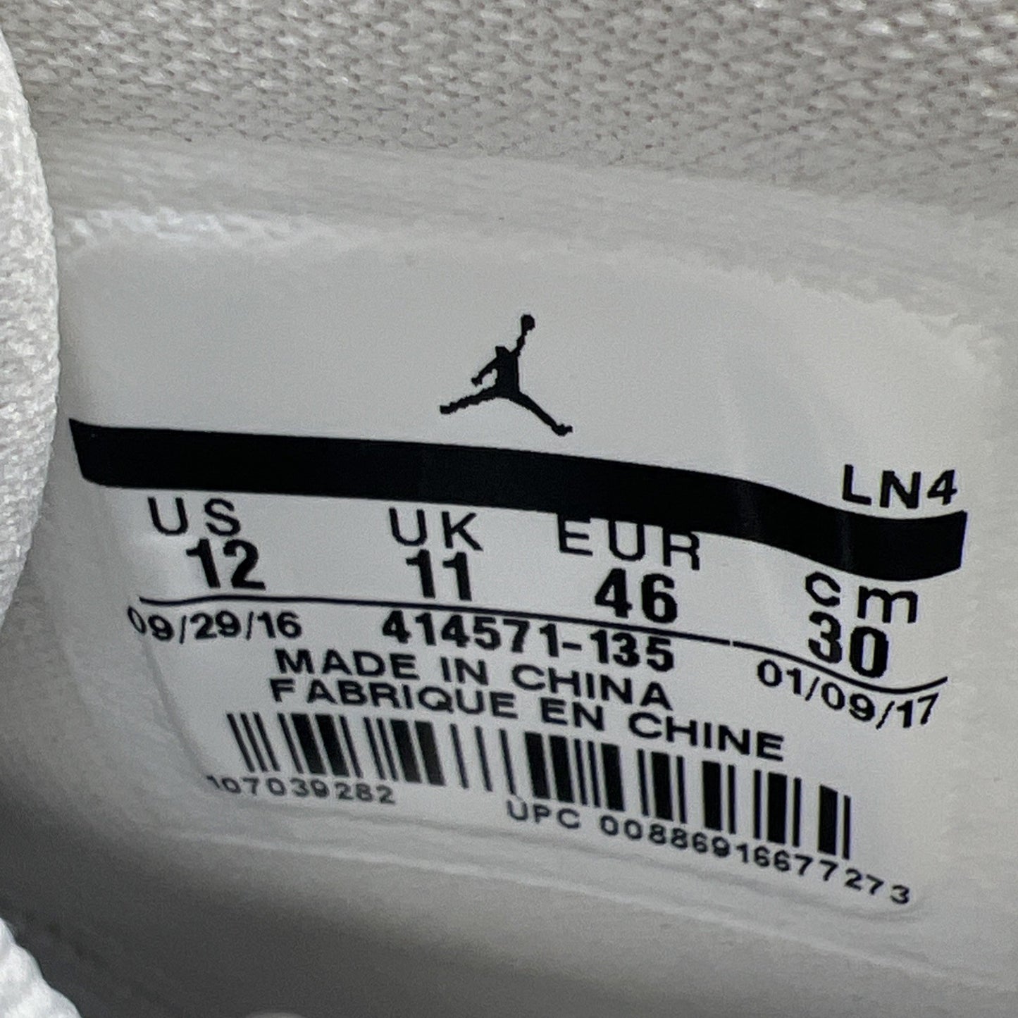 Size 12 - Air Jordan 13 Retro Defining Moments (414571-135)