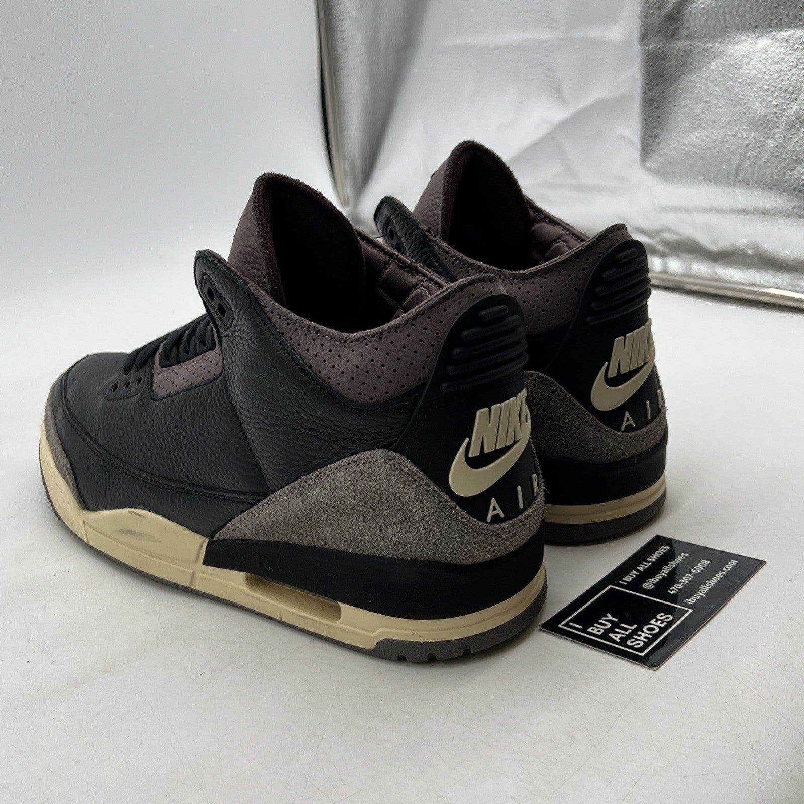 Size 13.5 - A Ma Maniére x Air Jordan 3 Retro While You Were Sleeping W