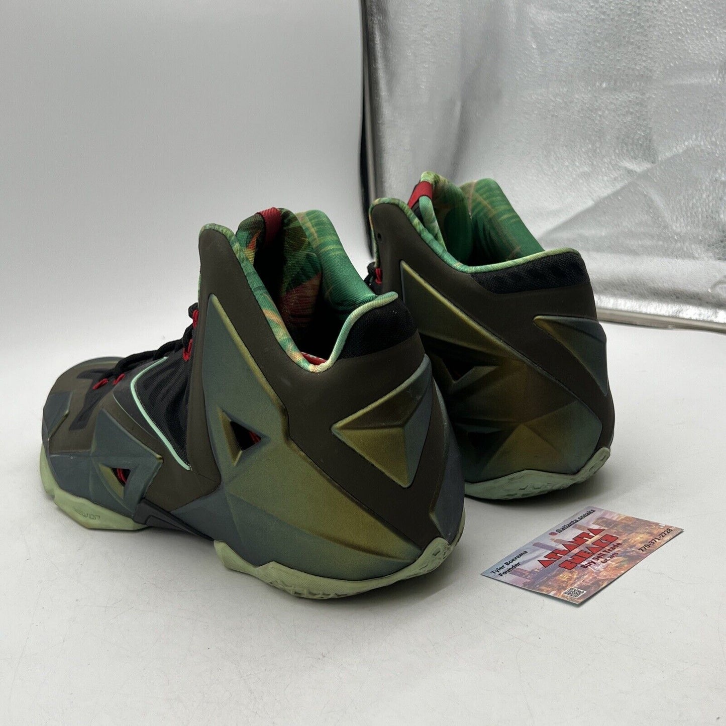 Size 14 - Nike LeBron 11 King's Pride Black Red (616175-700)