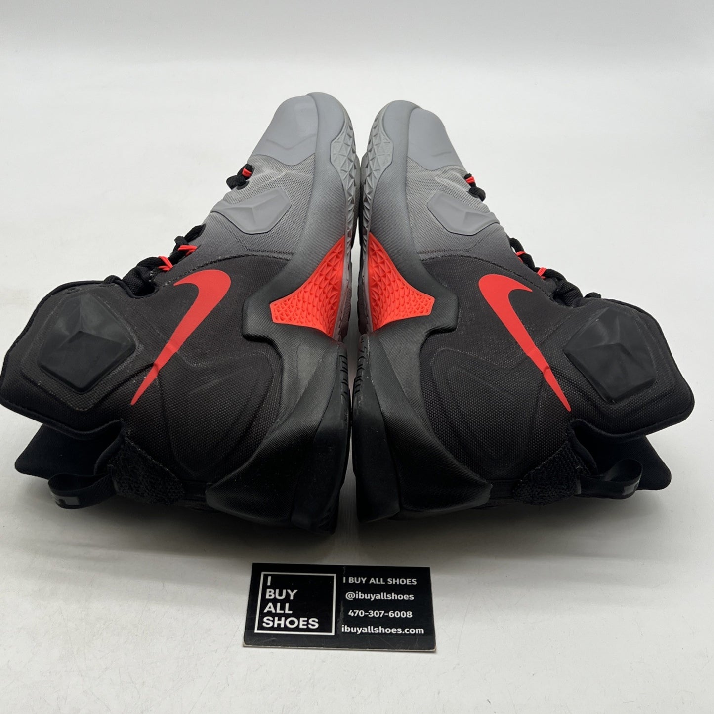 Size 12 - Nike LeBron 13 On Court (807219-060)
