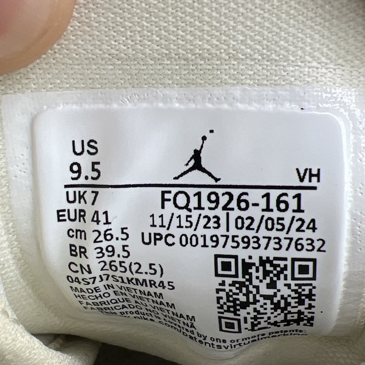 Size 9.5 - Air Jordan 1 SE Mid Seersucker W (FQ1926-161)