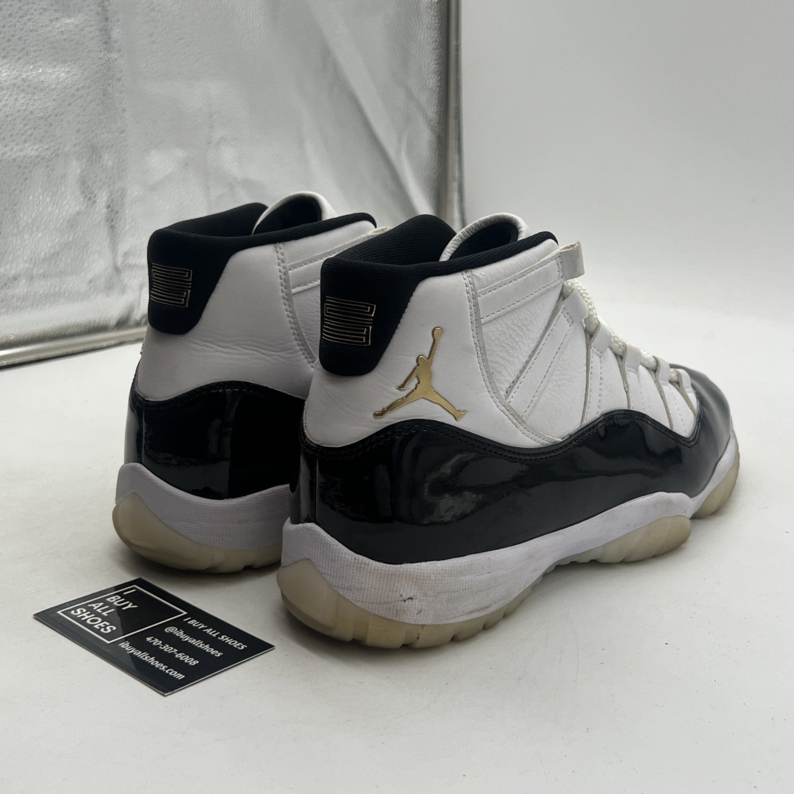 Size 10.5 - Air Jordan 11 Retro Mid Gratitude / Defining Moments (CT8012-170)