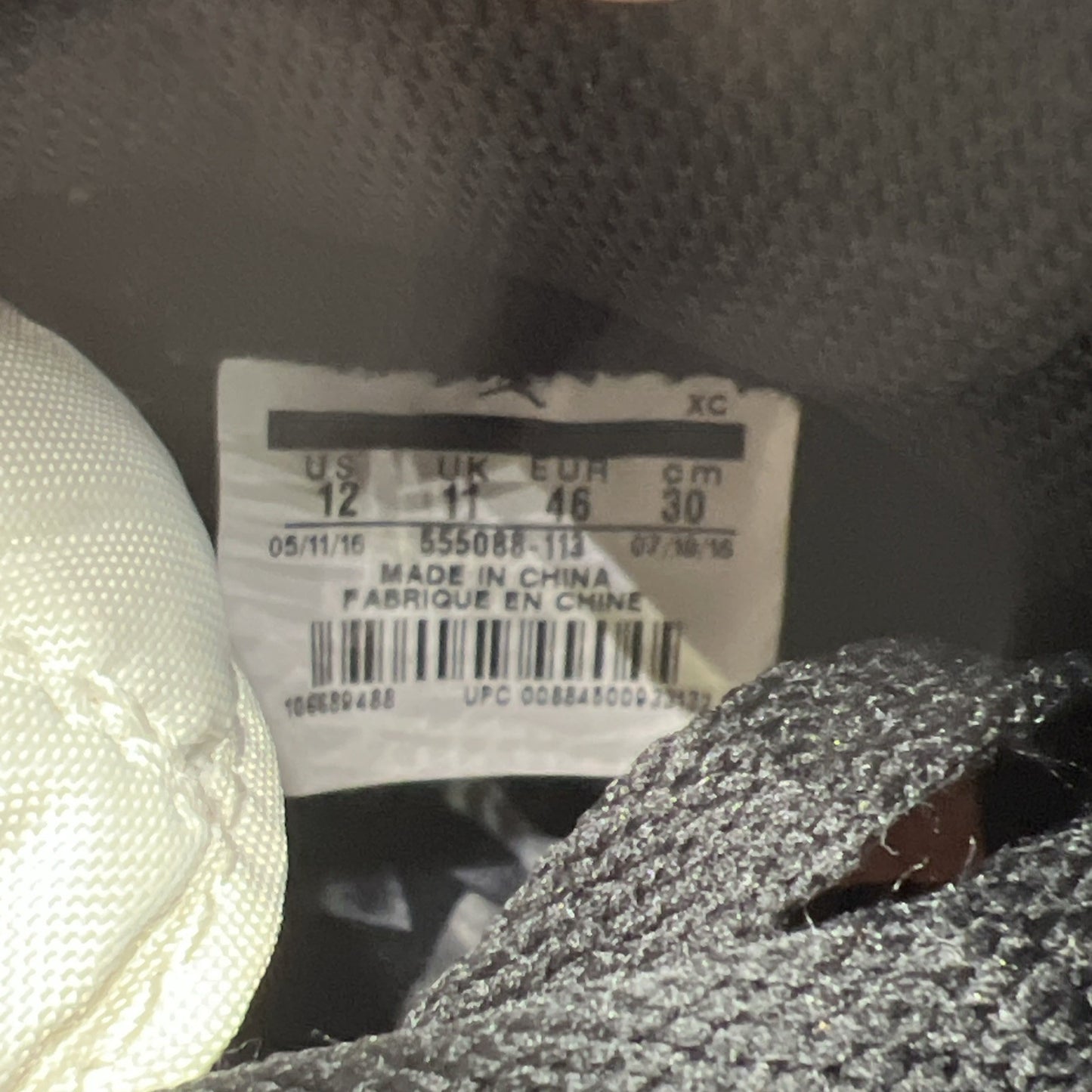 Size 12 - Air Jordan 1 Retro High OG shattered backboard away 2016 (555088-113)