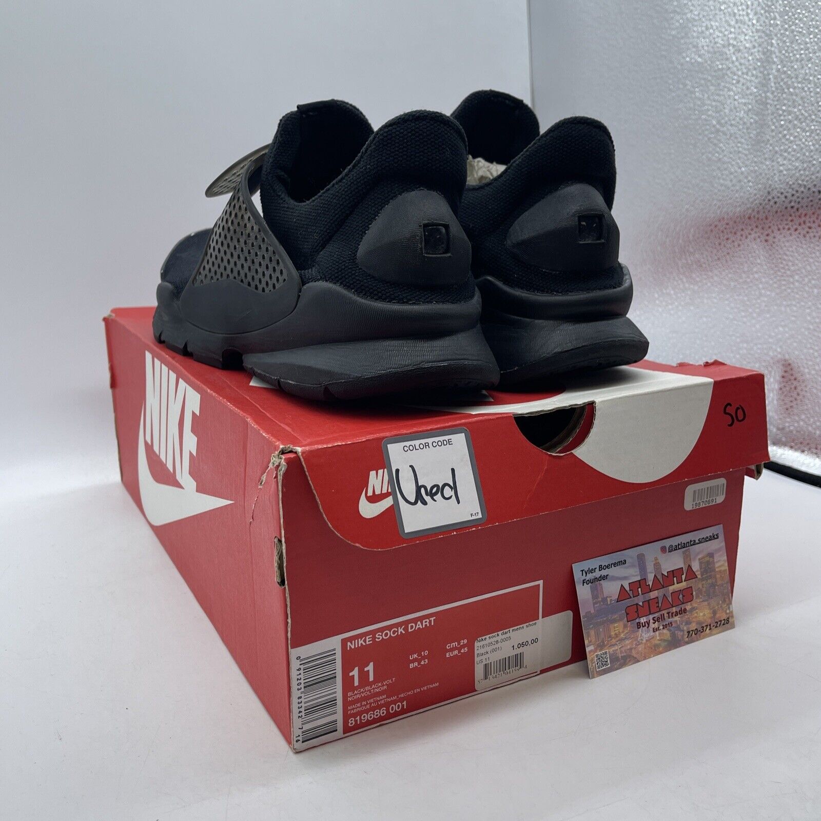 Size 11 - Nike Sock Dart Triple Black (819686-001)