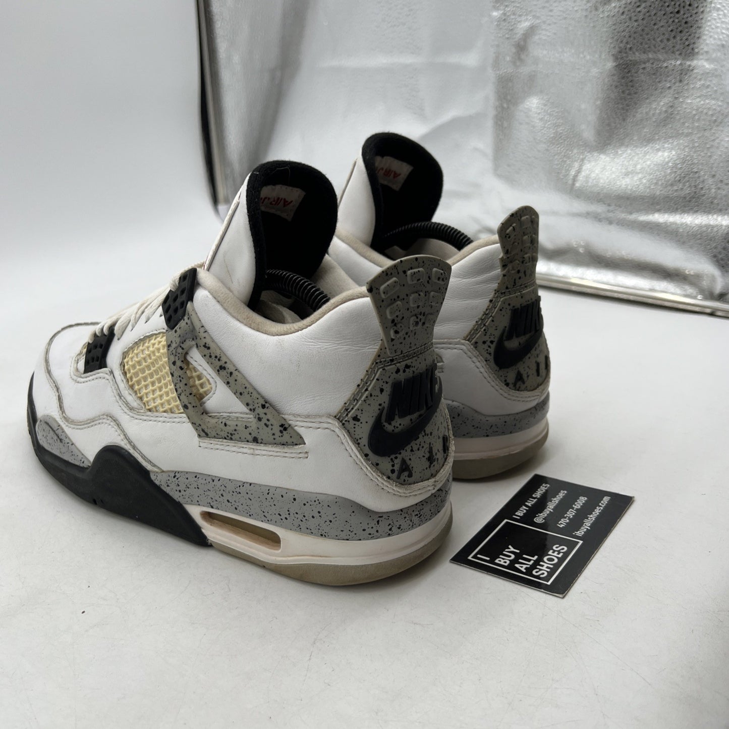 Size 9 - Air Jordan 4 Retro OG Mid White Cement (840606-192)