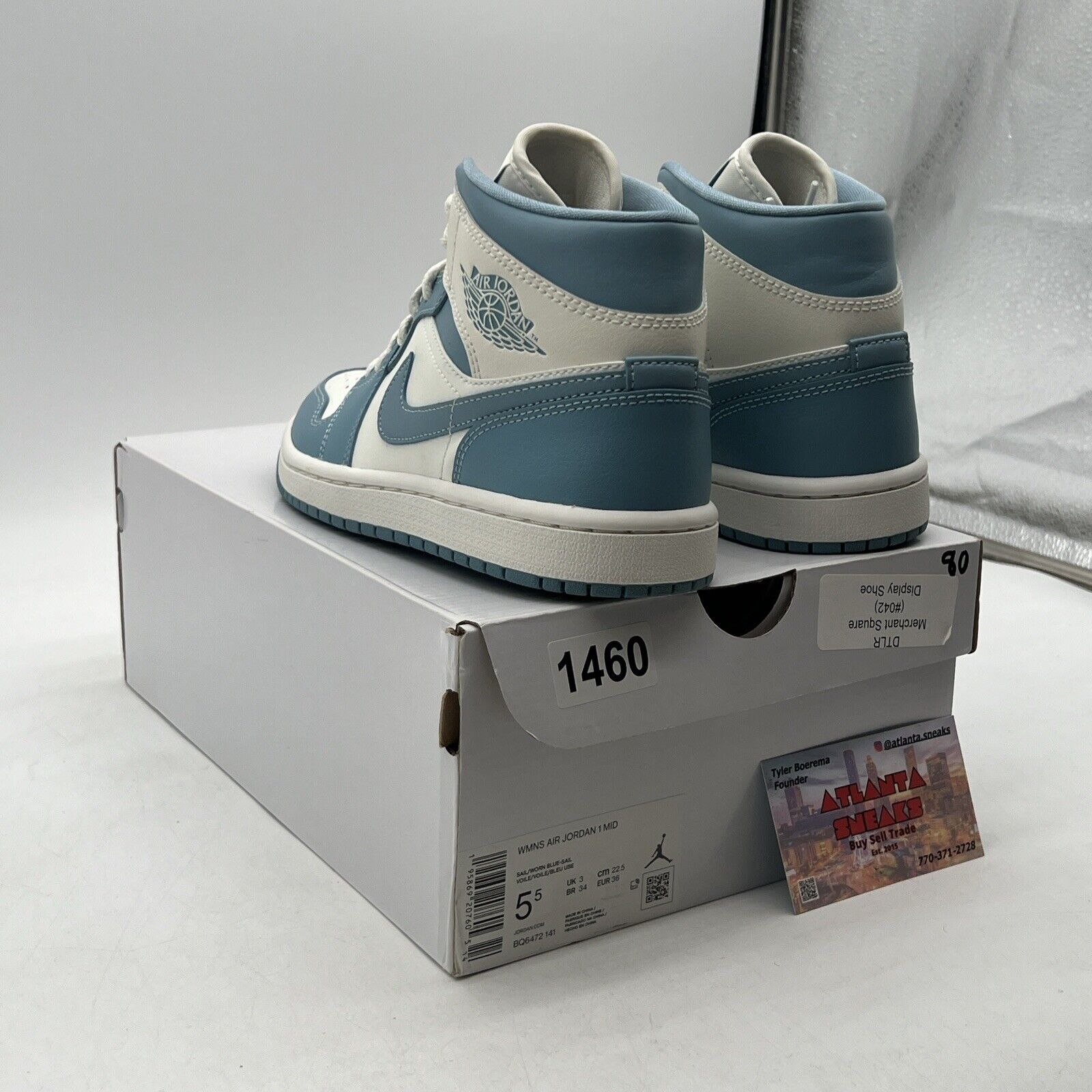 Size 5.5 - Air Jordan 1 Mid University Blue W (BQ6472-141)