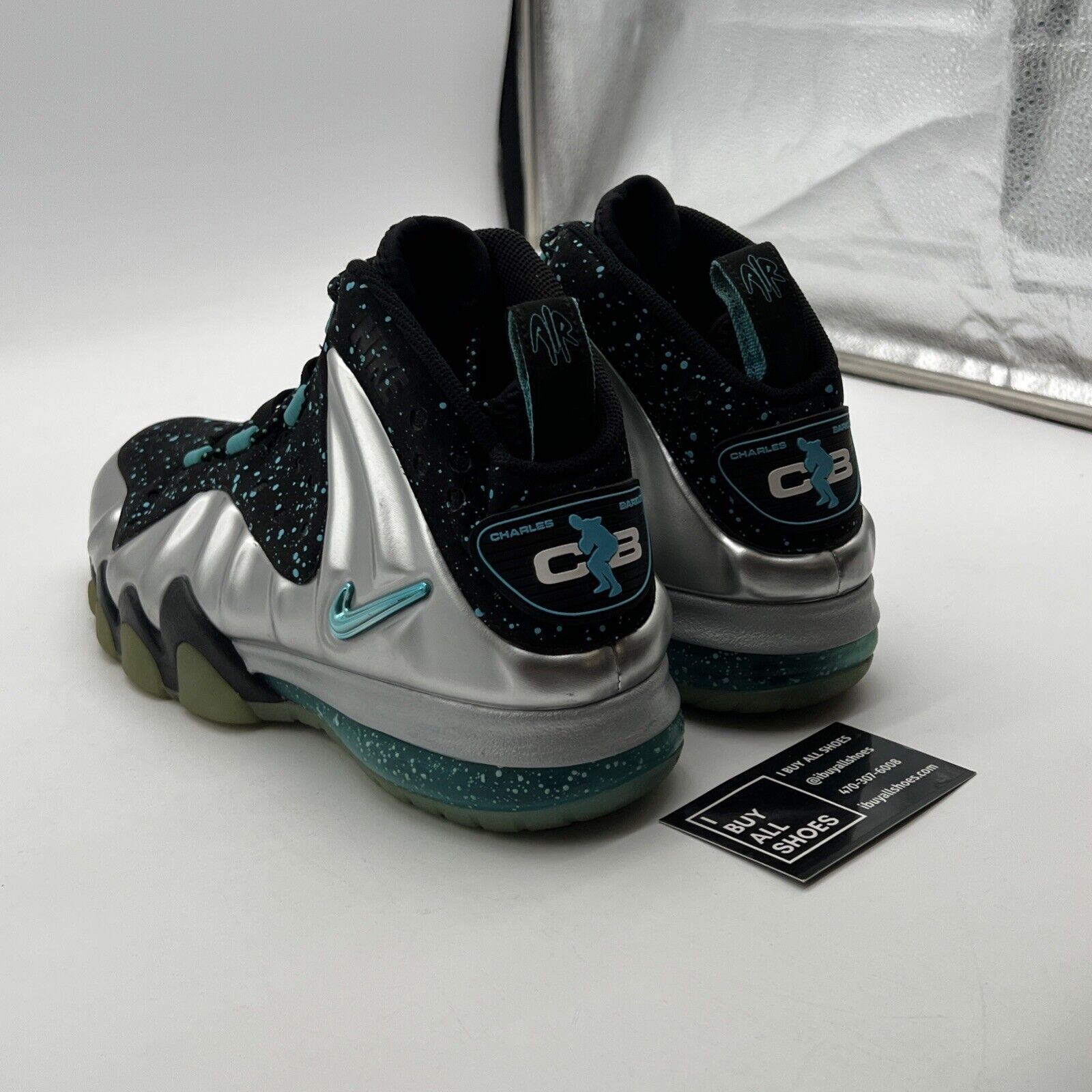 Size 9.5 - Nike Barkley Posite Max Splatter (555097-040)