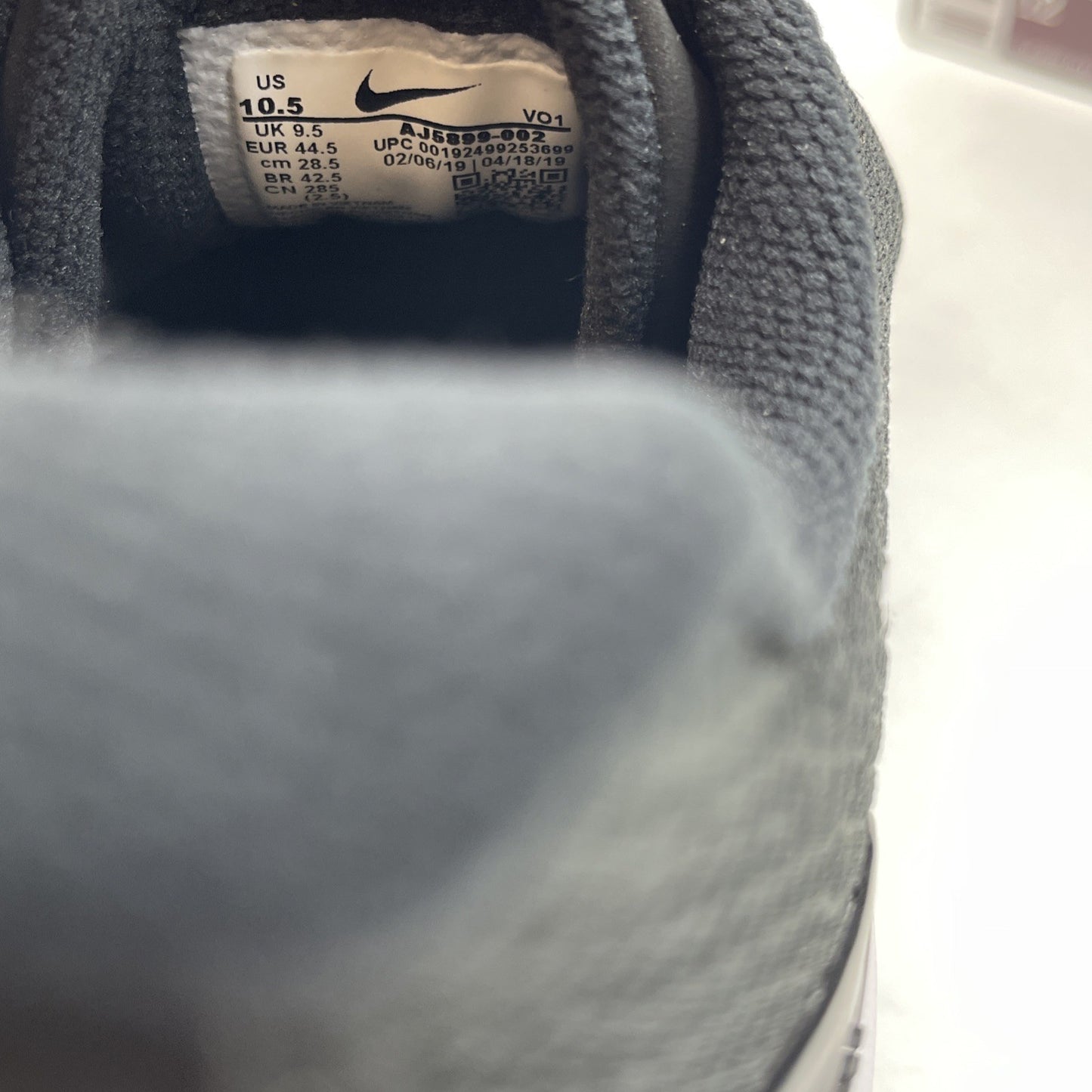 Size 10.5 - Nike Mamba Focus Black White Leather Suede (AJ5899-002)