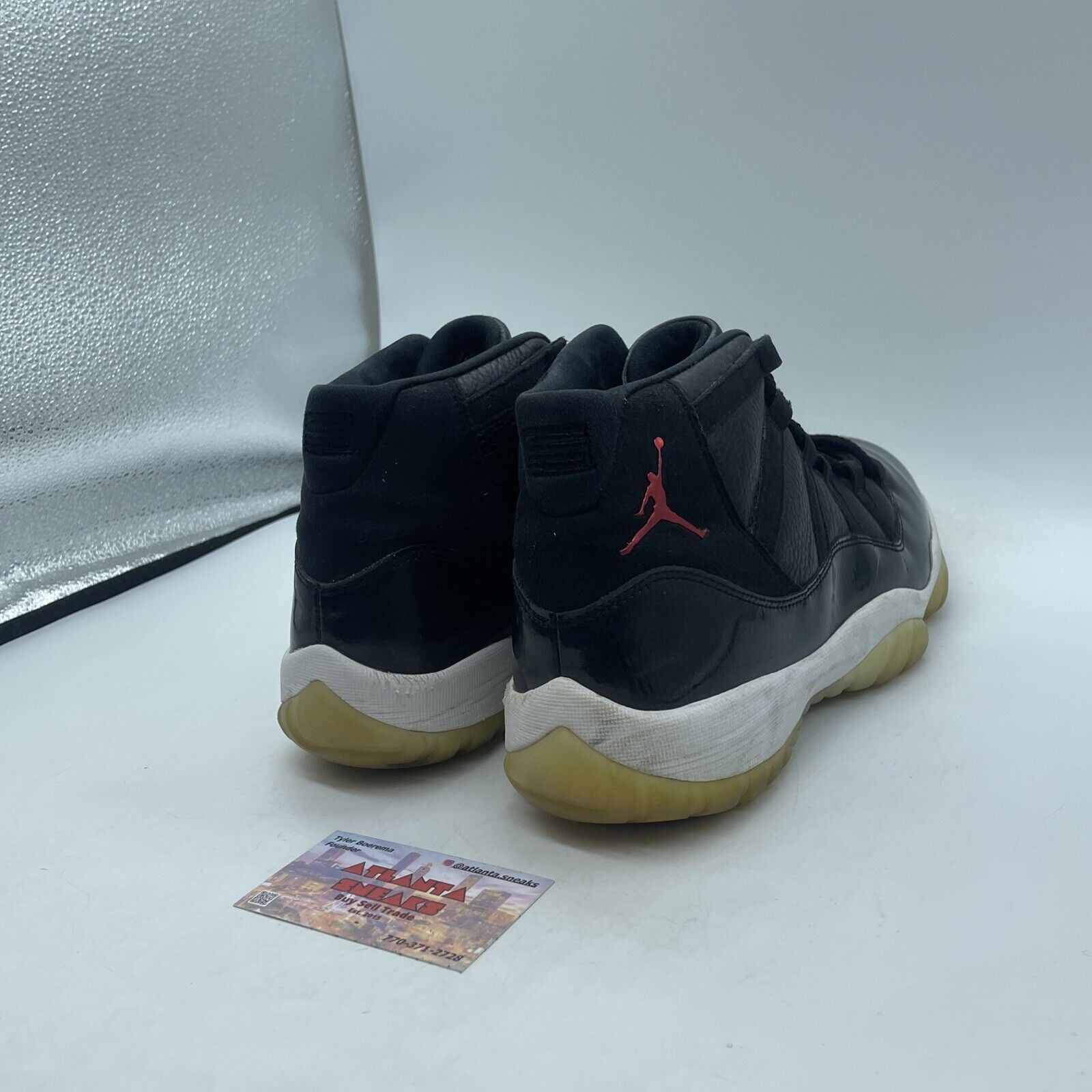 Size 10.5 - Jordan 11 Retro 72-10 2015 White Black Suede Leather (378037-002)