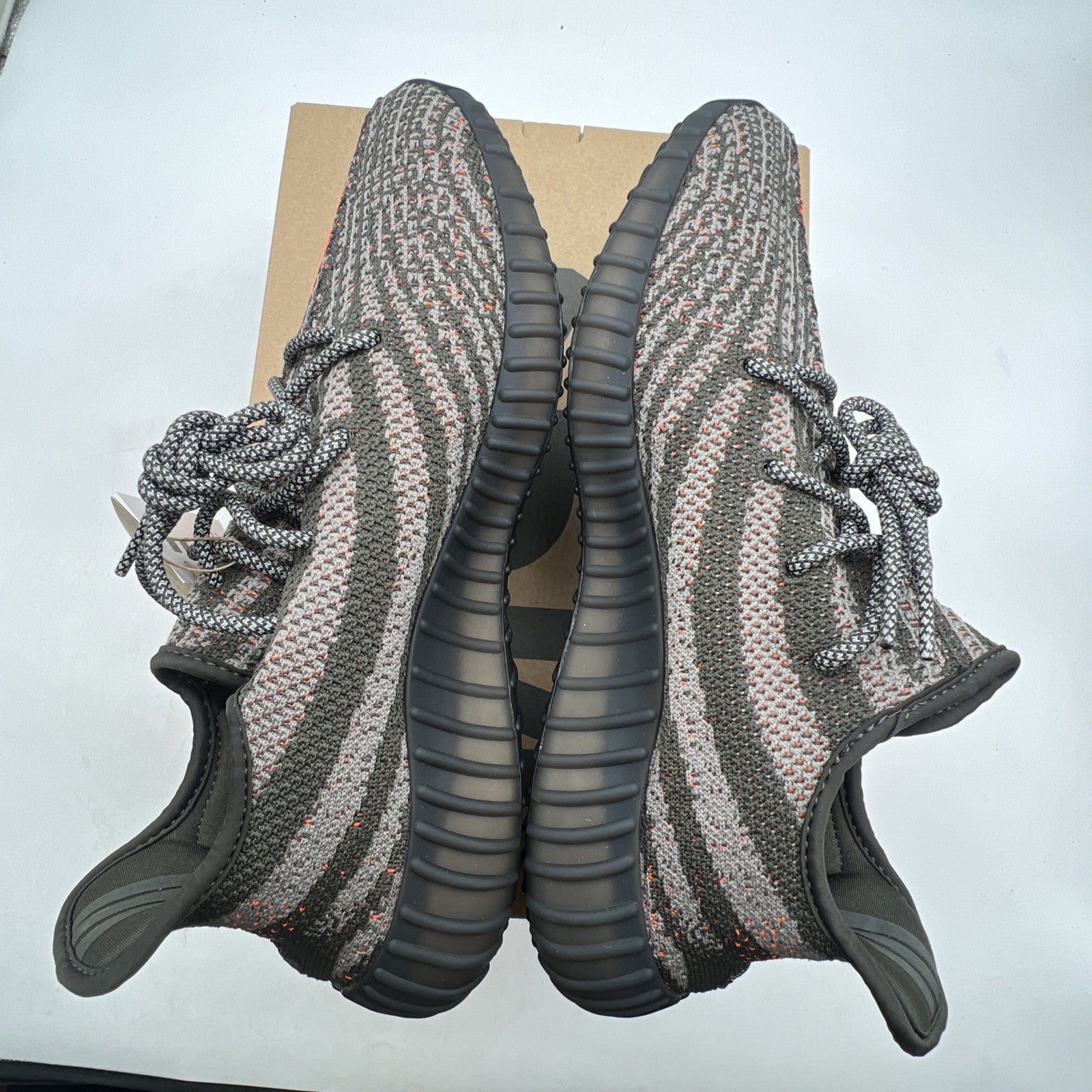 Size 11.5 - adidas Yeezy Boost 350 V2 Low Carbon Beluga (HQ7045)